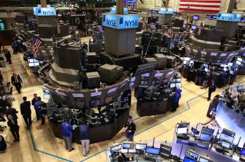 La bourse de new york finit en baisse