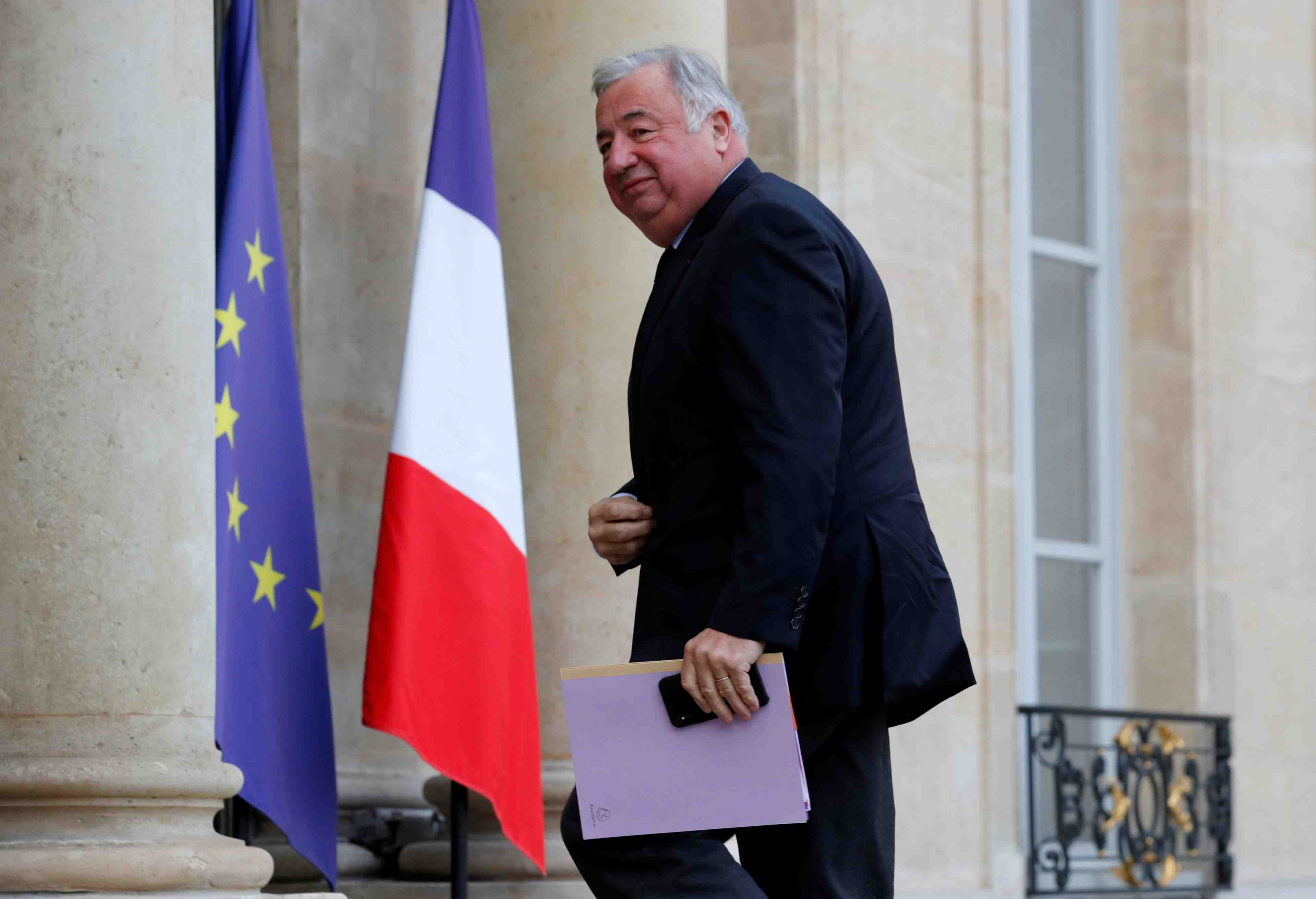Larcher ne voit pas de "vision" dans les annonces de macron
