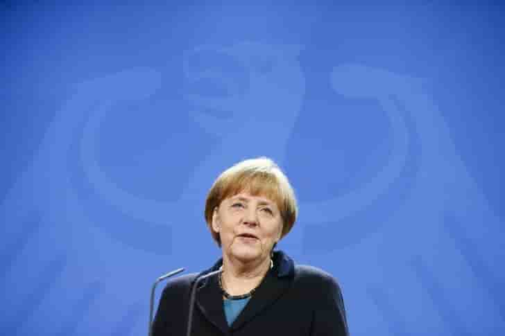 Angela Merkel accuse Moscou de punir les pays pro-européens