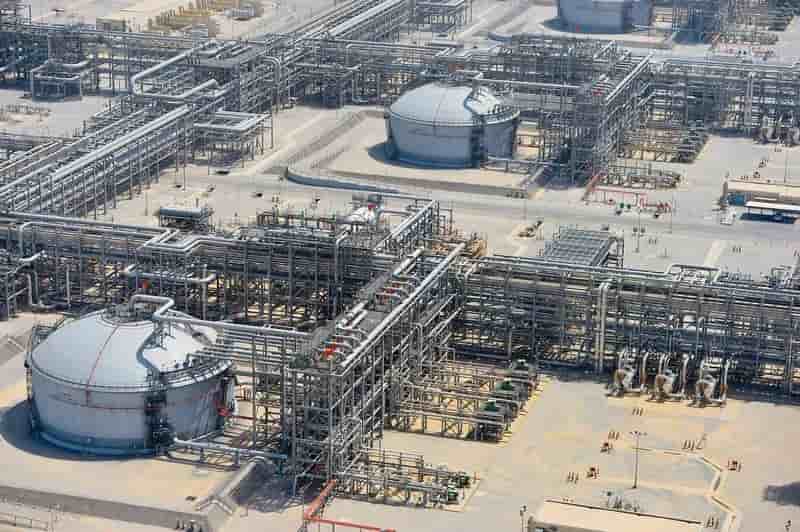Le projet d'ipo d'aramco suit son cours, dit le prince salman