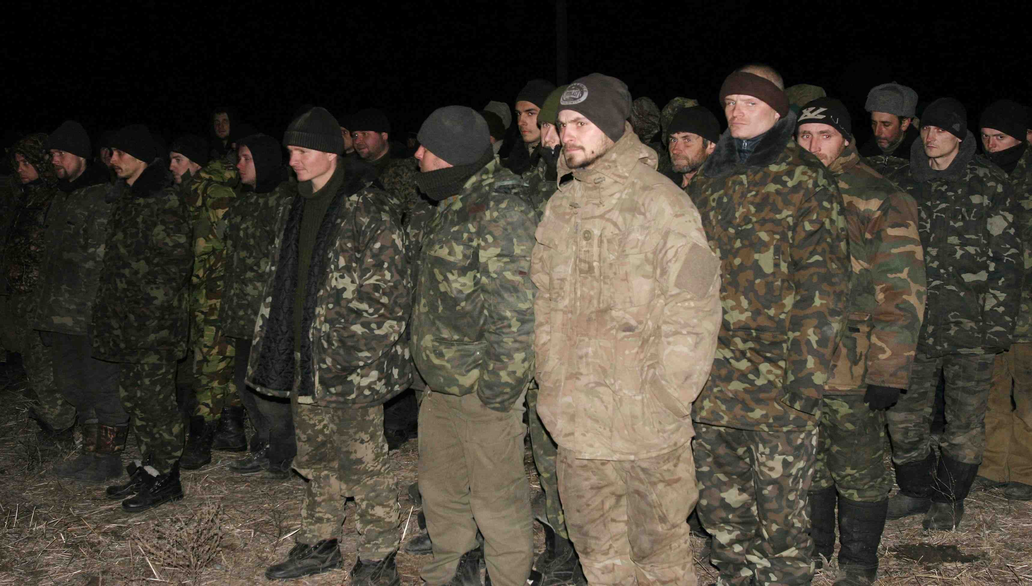 Echange de prisonniers entre armee ukrainienne et separatistes prorusses