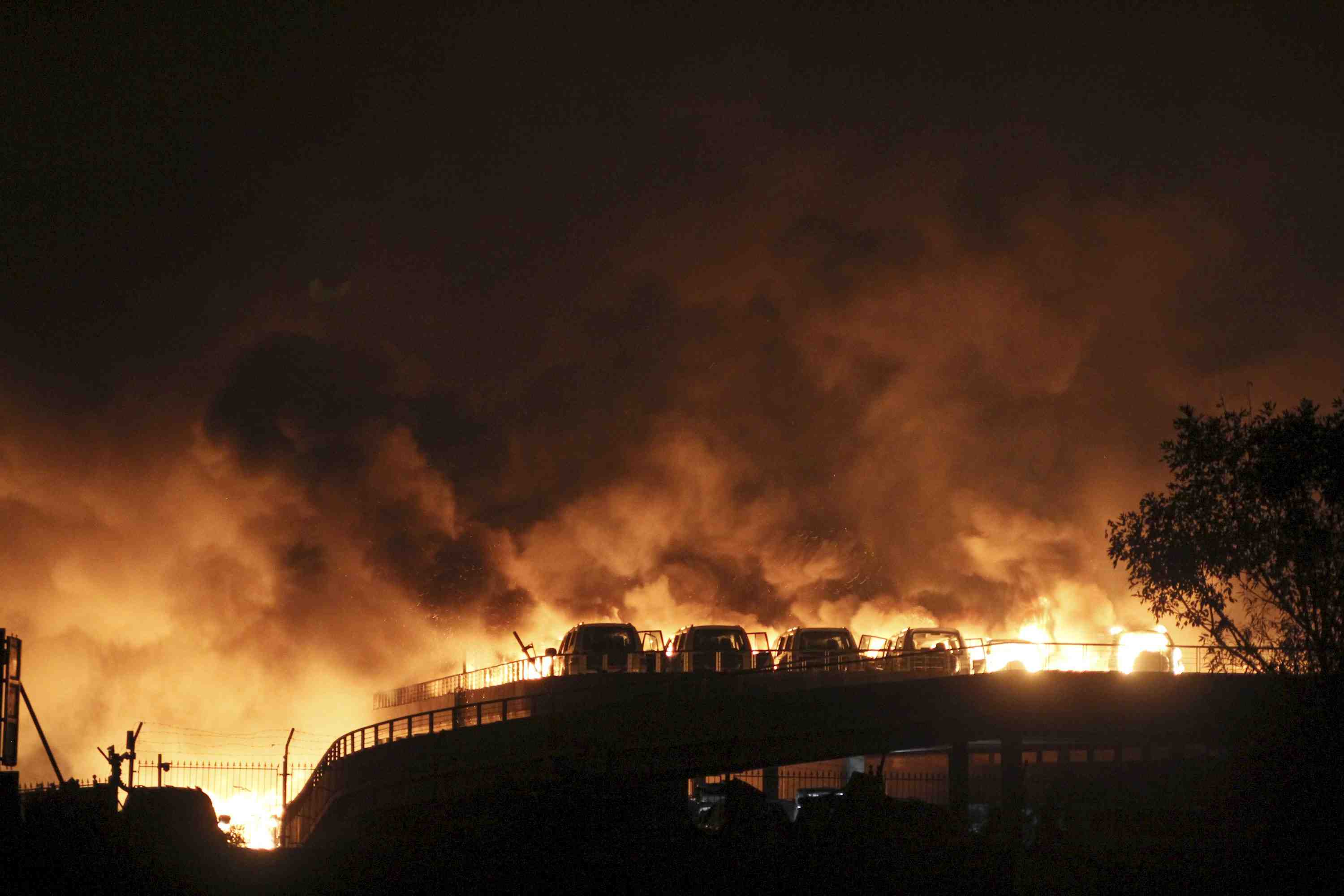Enormes explosions a tianjin, en chine