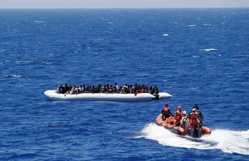 Migrants: rome presente son code de conduite aux ong