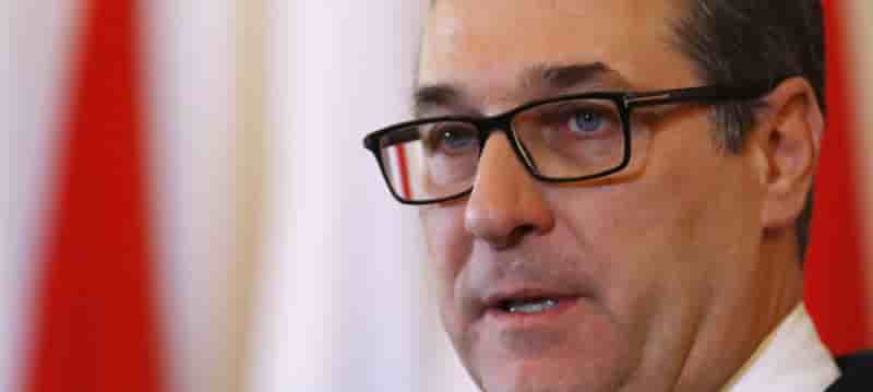 Le fpo autrichien reclame la levee des sanctions contre moscou