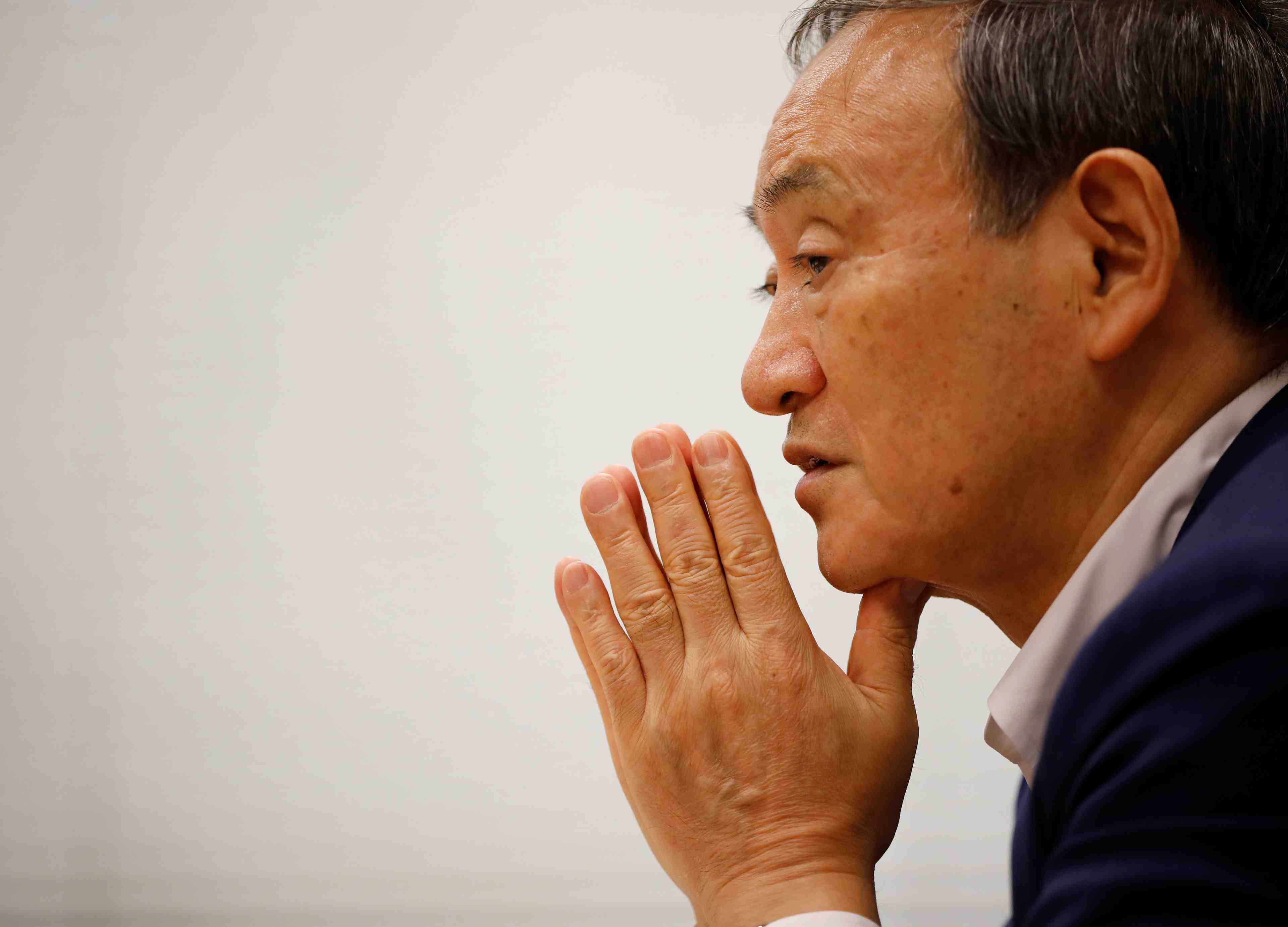 Les investisseurs japonais misent sur yoshihide suga pour des "abenomics" 2.0