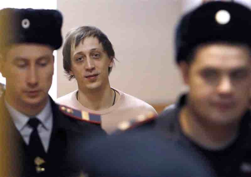 Le danseur Dmitritchenko jugé coupable de l'agression du Bolchoï
