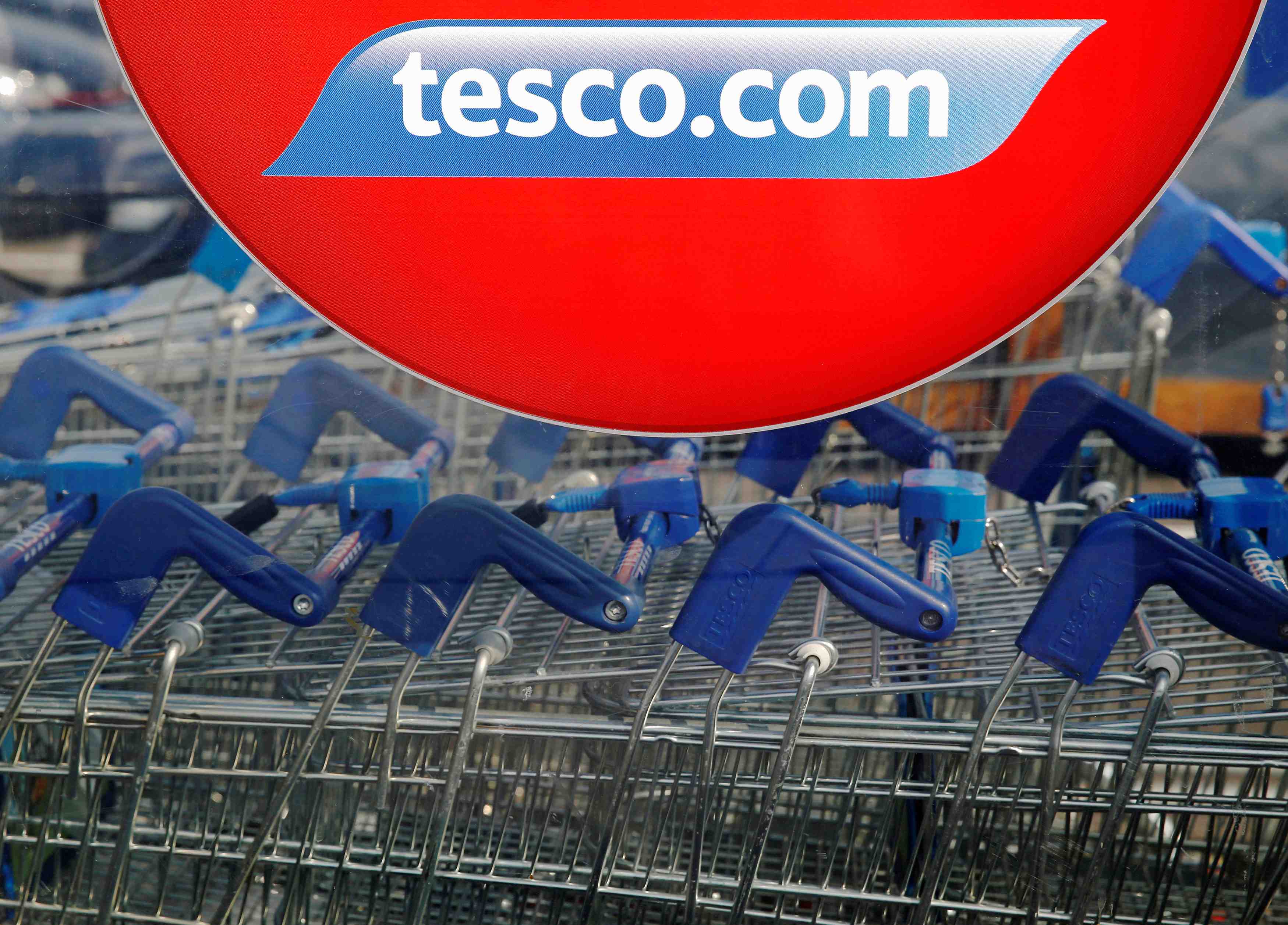 Le regulateur britannique autorise le rachat de booker par tesco