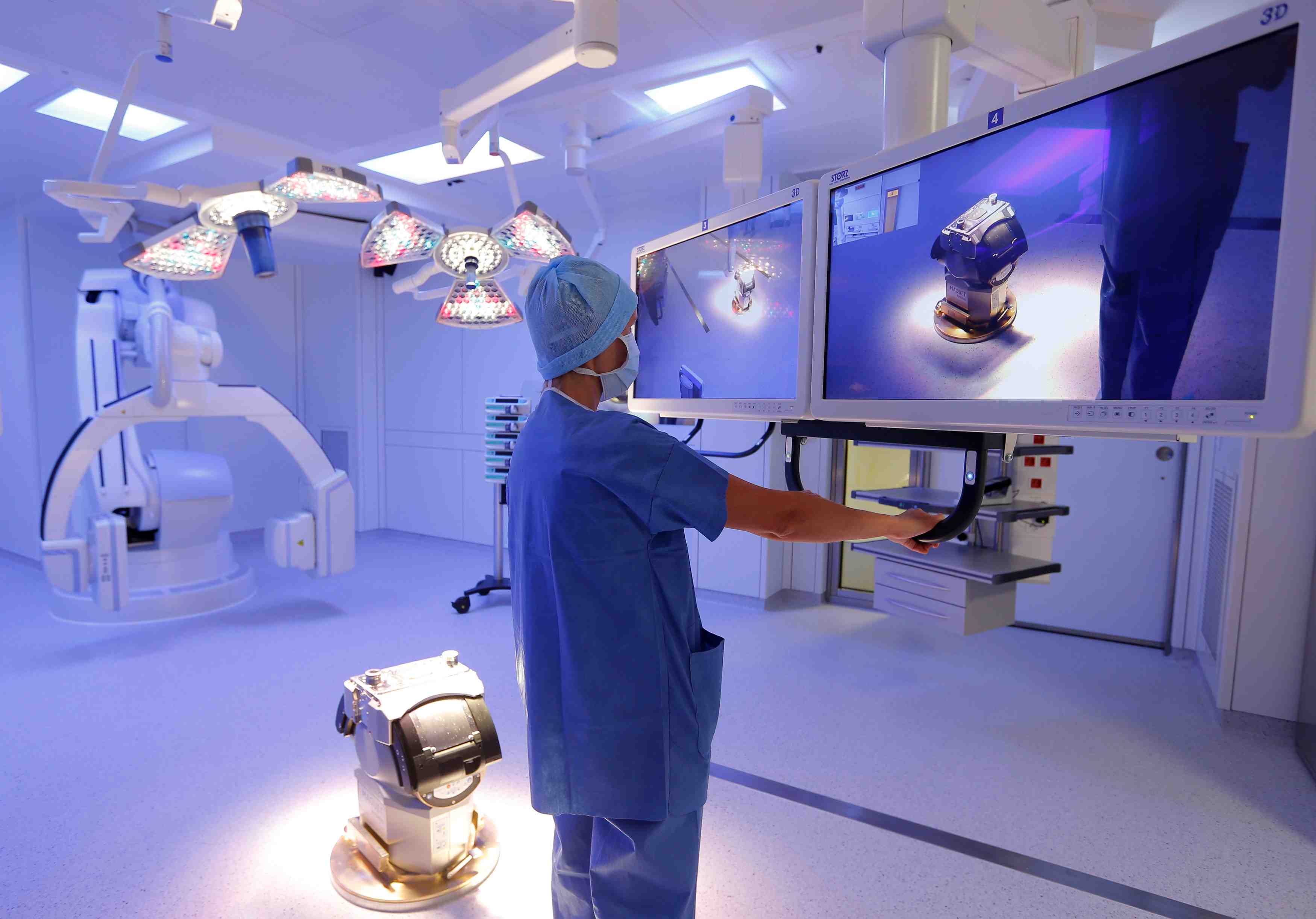 Médecine robot santé chirurgie