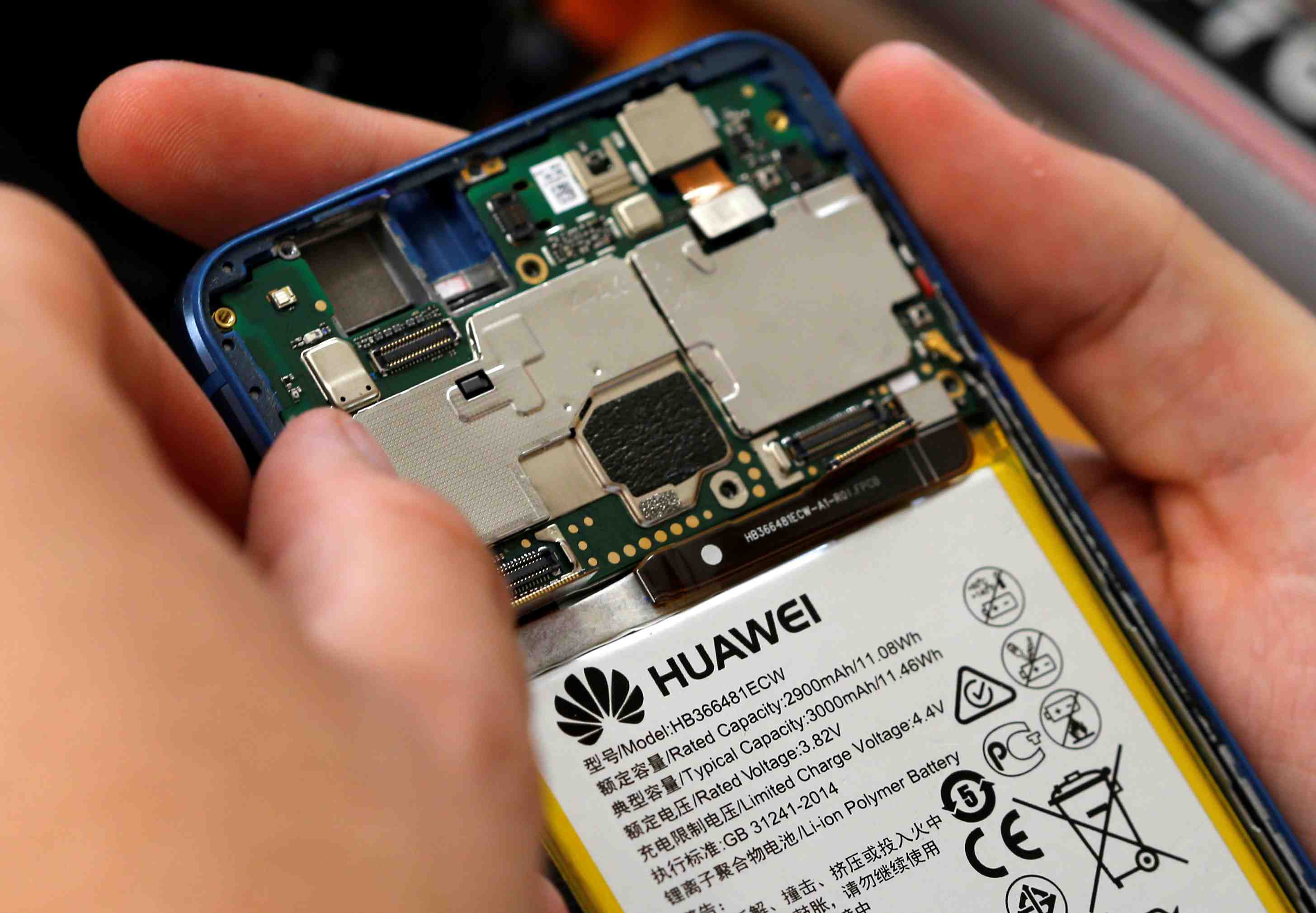 Puces: iqe plonge en bourse, victime des sanctions us contre huawei