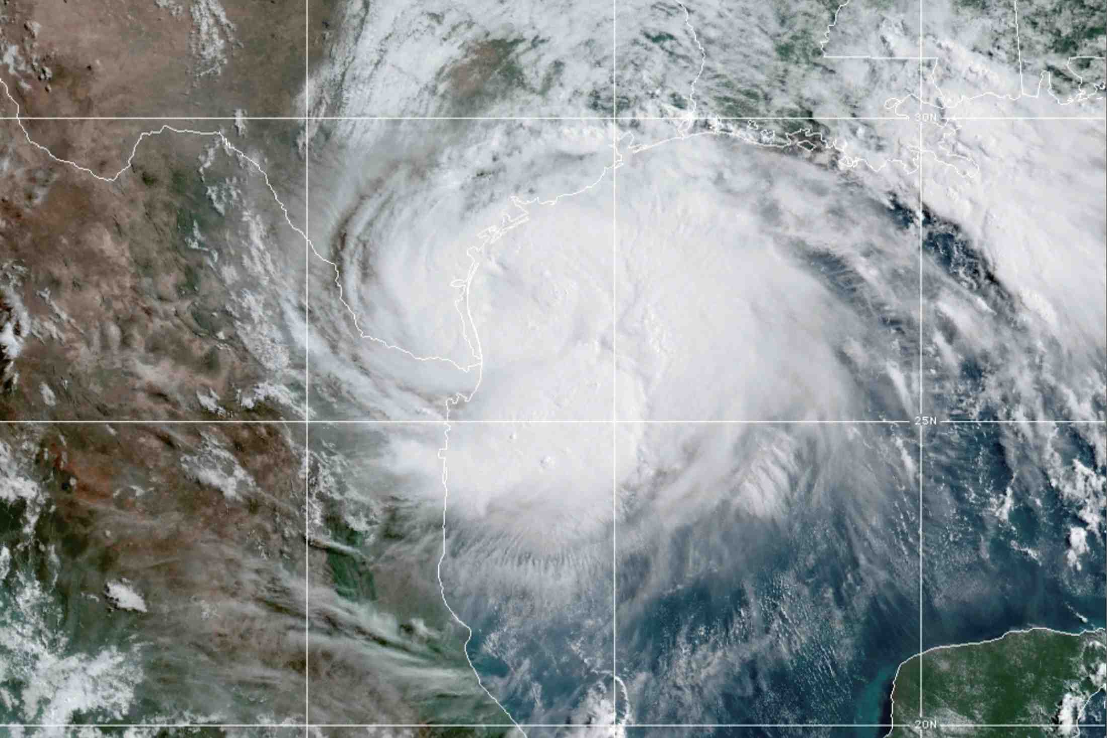 Usa: l'ouragan hanna retrograde en tempete tropicale
