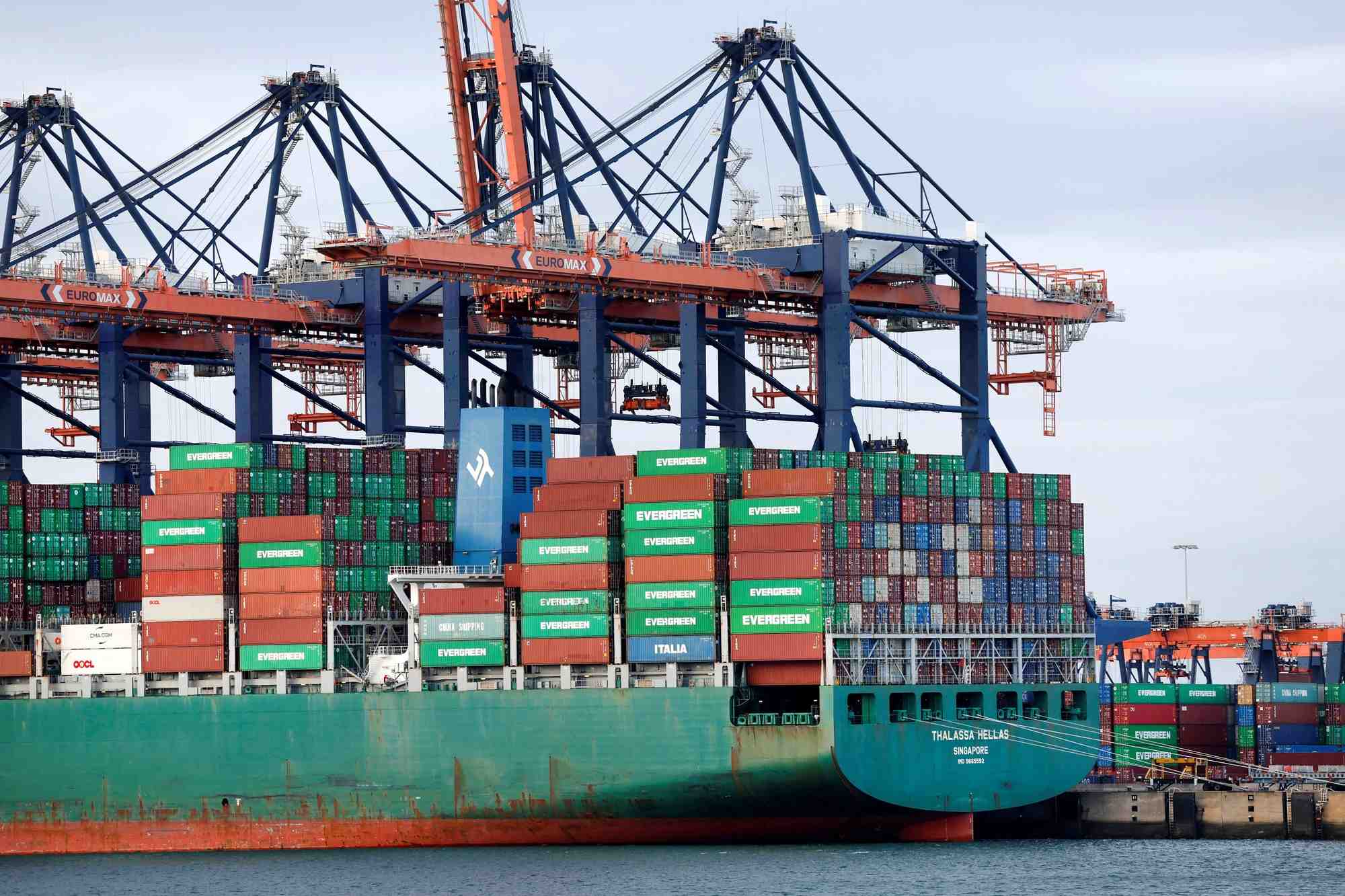 Conteneurs dans le port de rotterdam