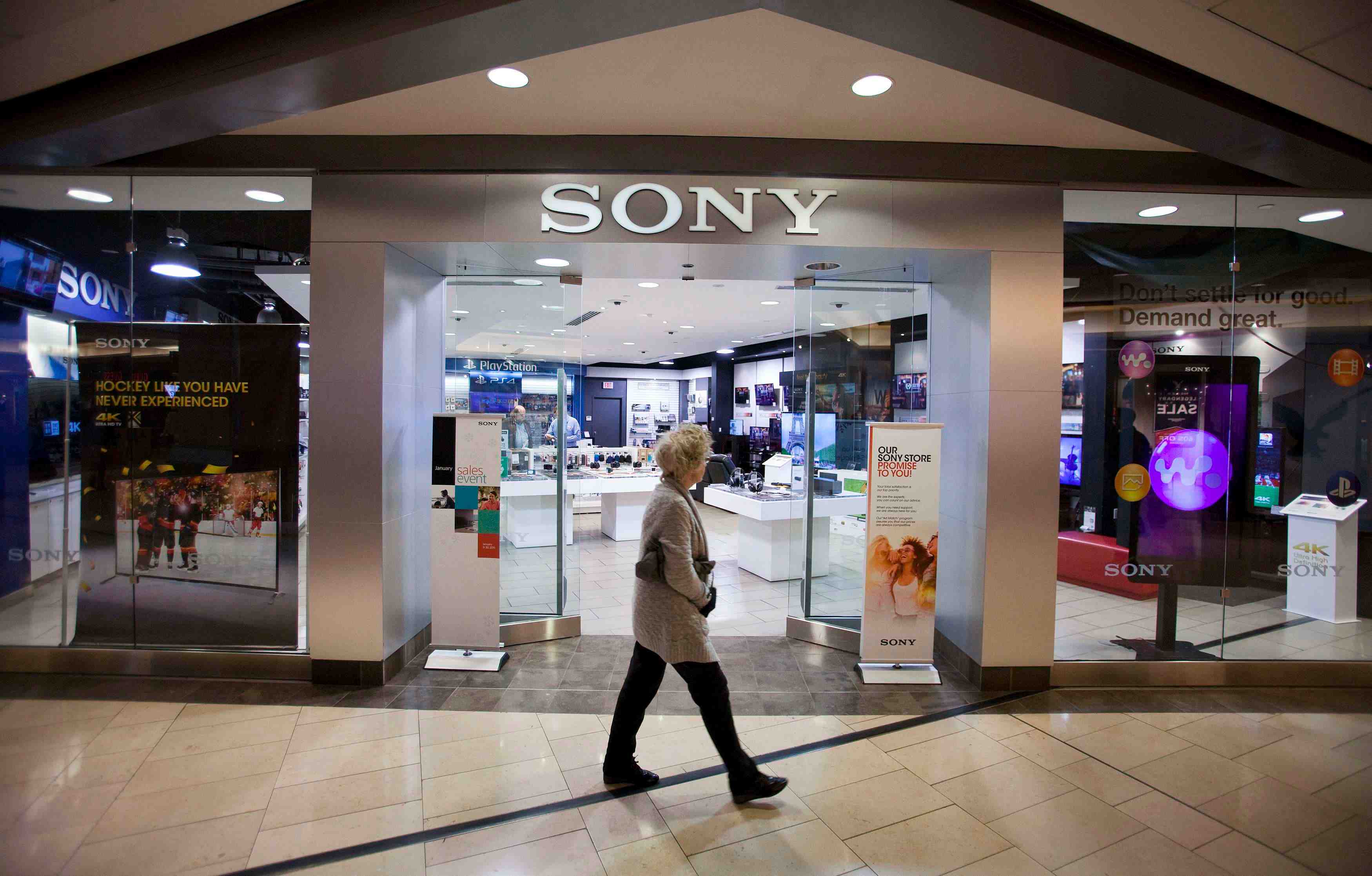 Sony revoit en baisse sa prevision de perte annuelle