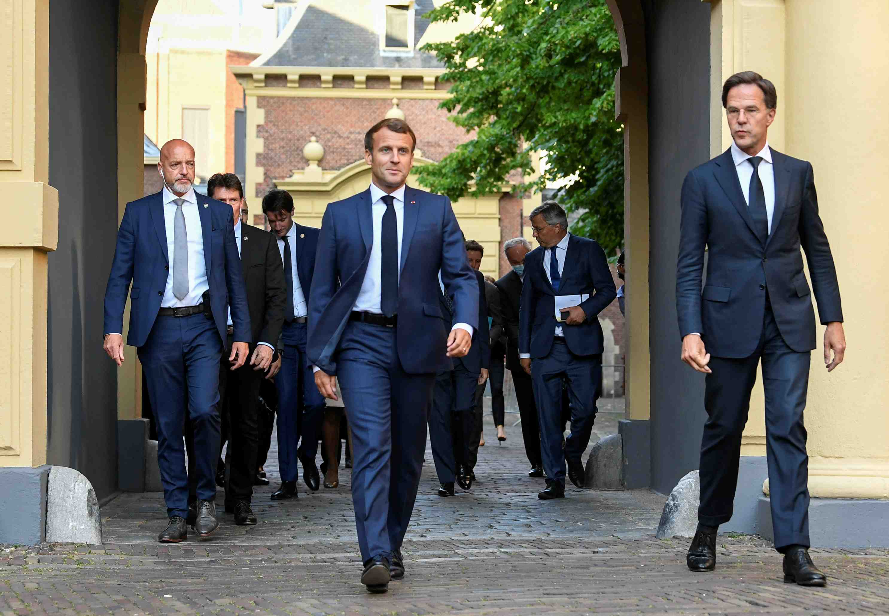 Macron et le premier ministre neerlandais avancent sur le budget de l'ue