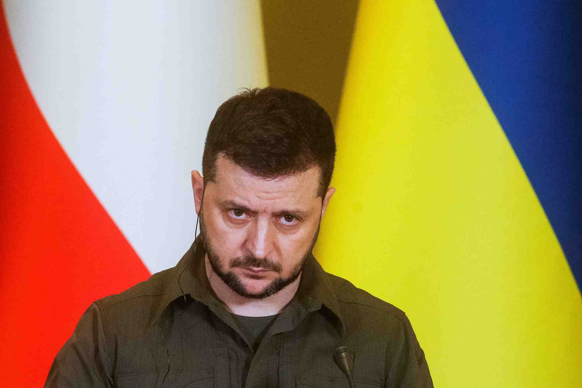 Ukraine: zelensky dit douter de la suffisance de l'aide americaine