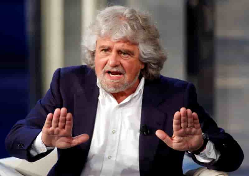 Beppe grillo reprend la tete du mouvement 5 etoiles