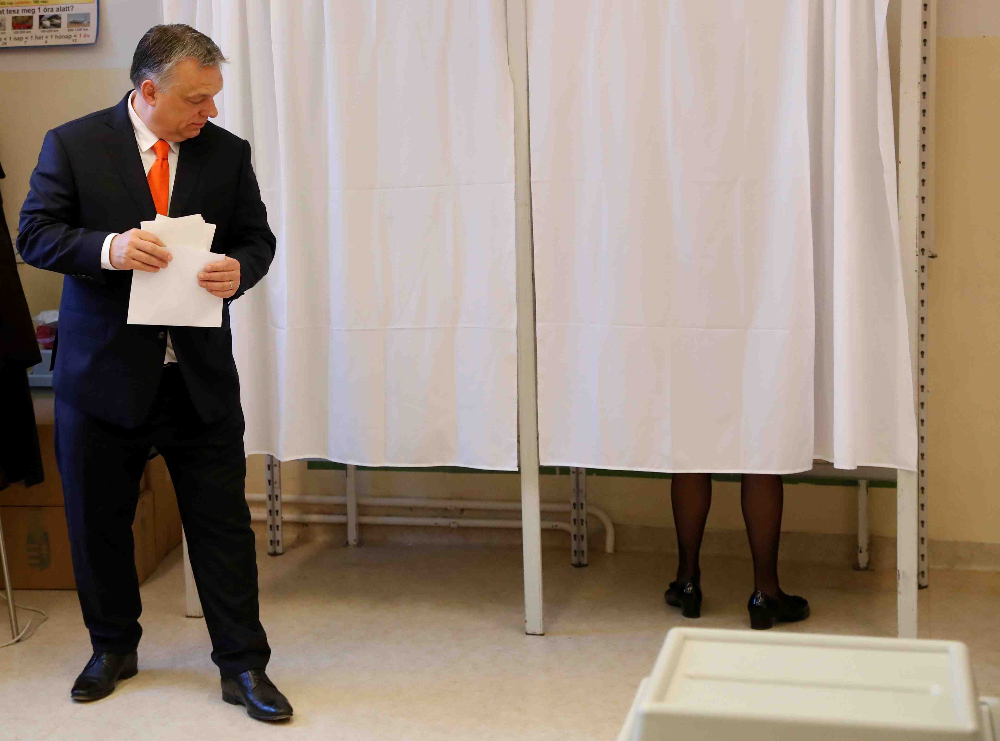 Hongrie: orban en route vers un 3e mandat consecutif