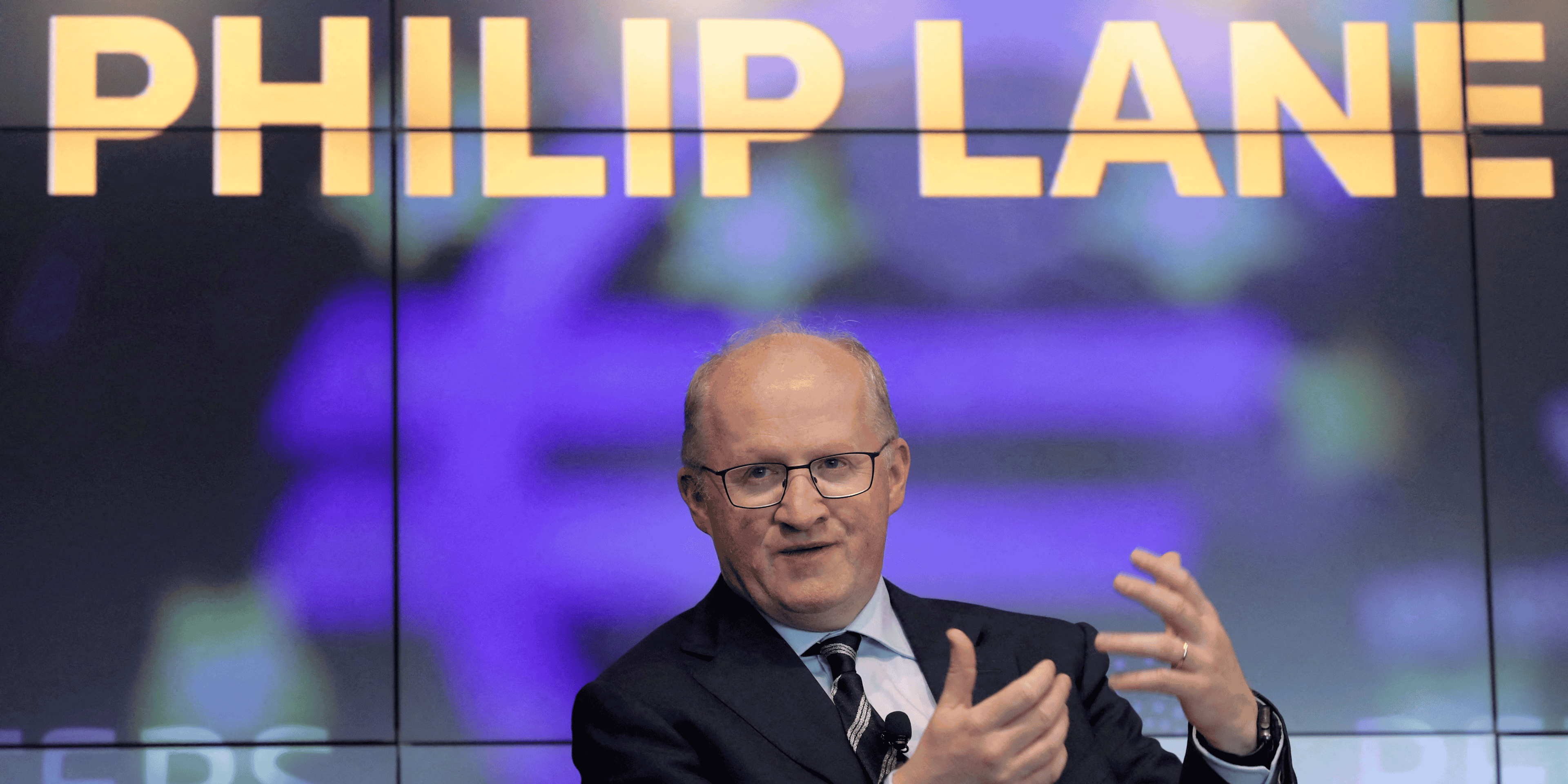 La bce devrait relever ses taux de 25 points de base, dit lane
