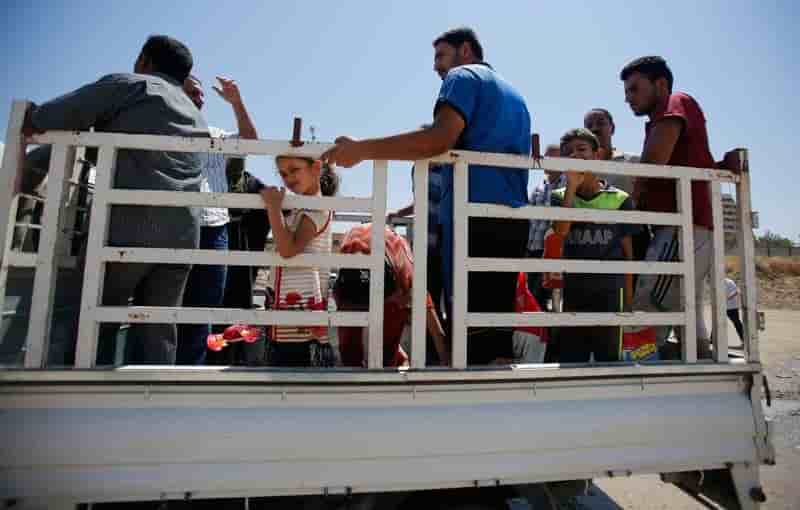 Un pont a mossoul pour rebatir des vies
