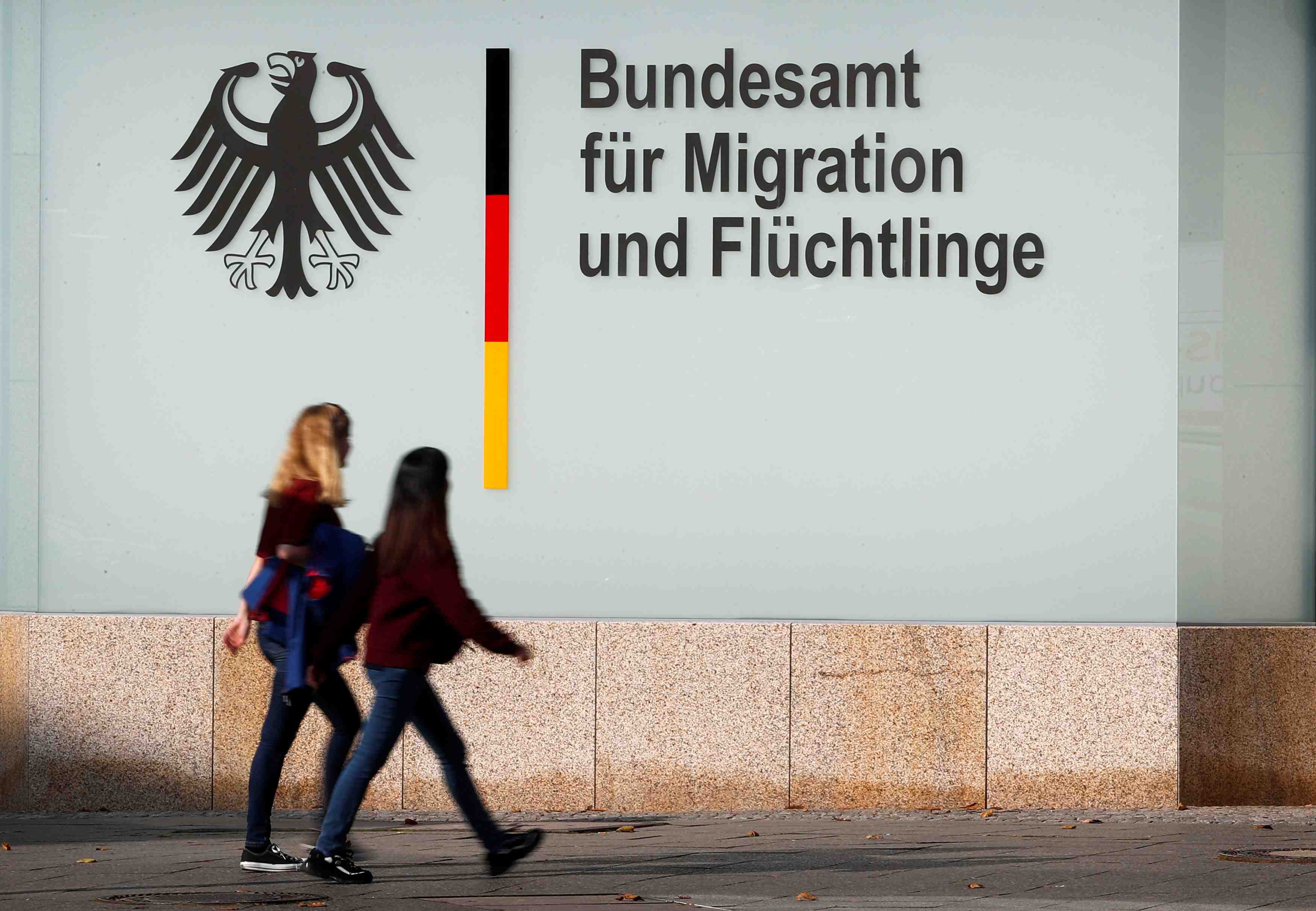 L'allemagne a perdu la trace de 30.000 demandeurs d'asile, rapporte bild