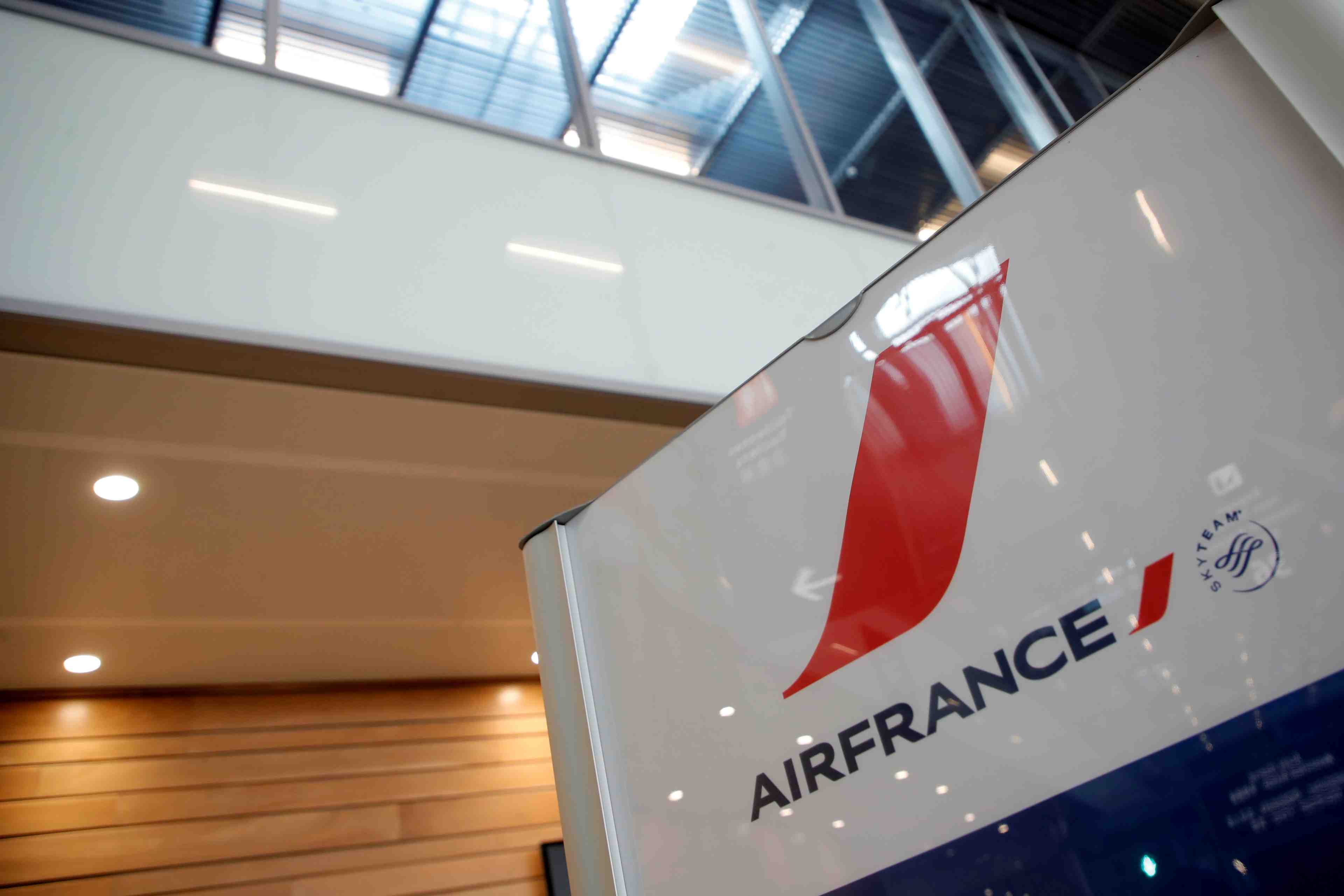 Air france suspend ses vols vers la russie