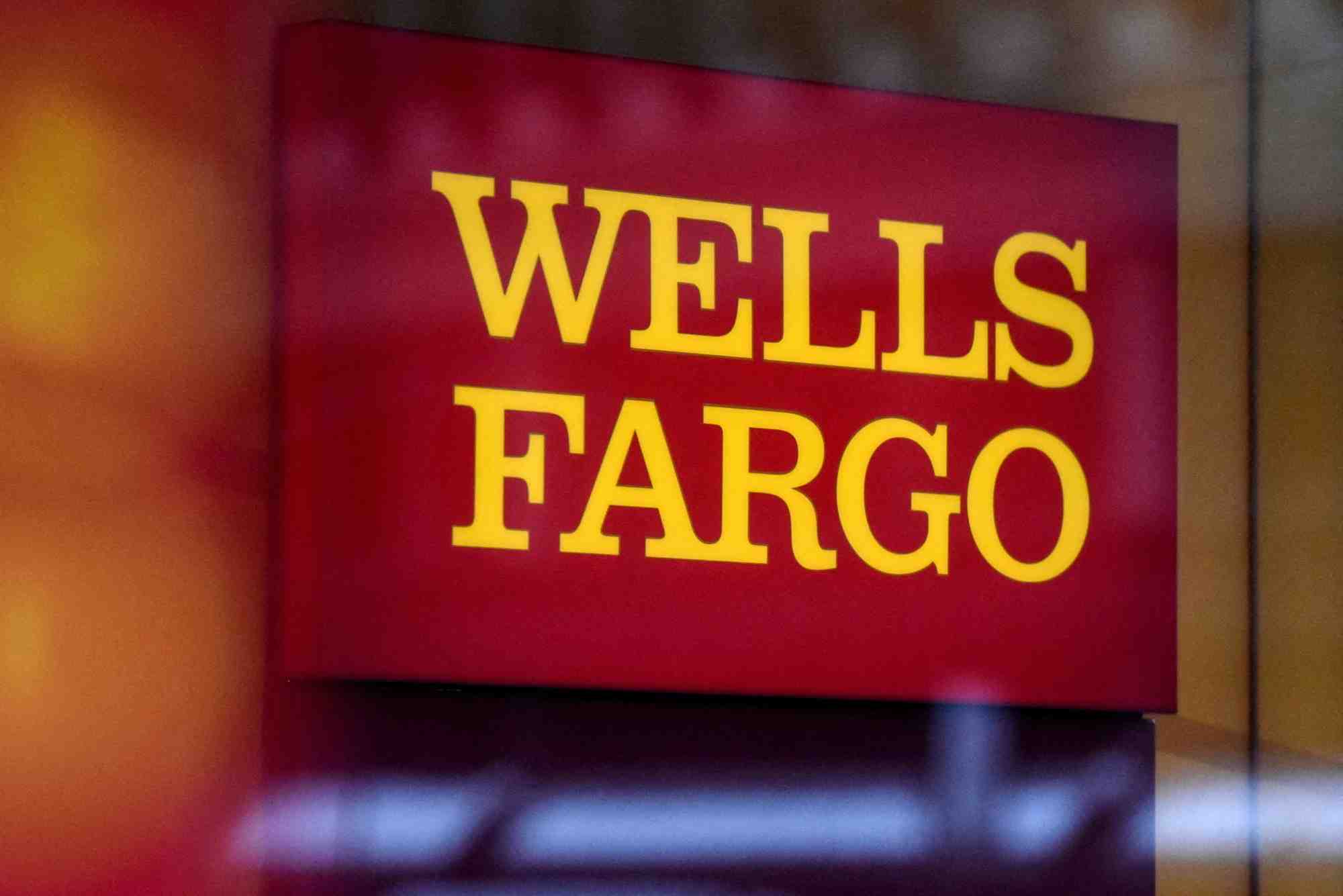 Le logo wells fargo