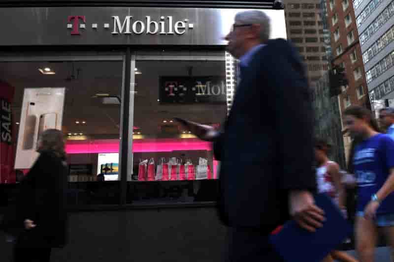 T-mobile et sprint finalisent les termes de leur fusion