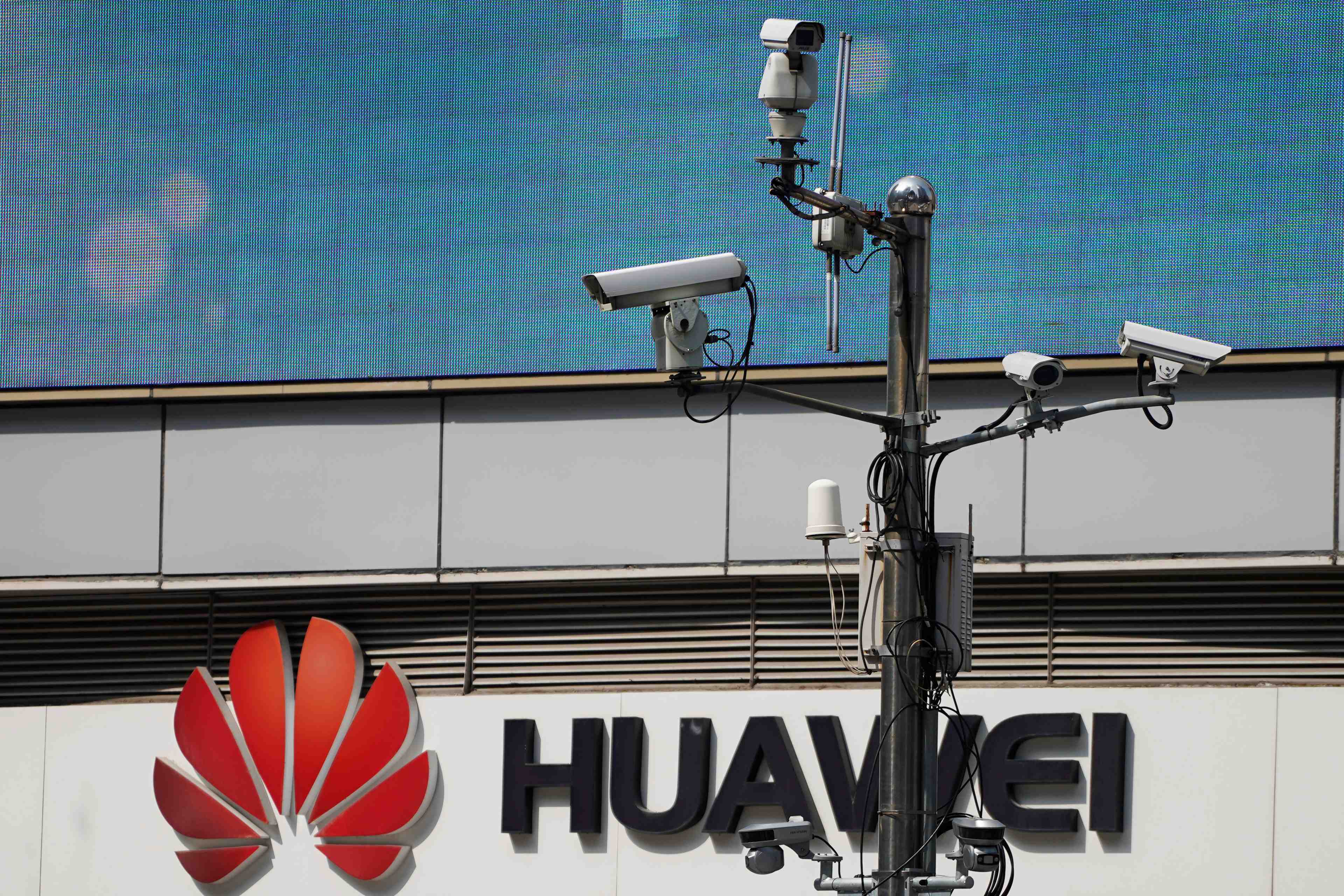 Huawei poursuit en justice le gouvernement americain