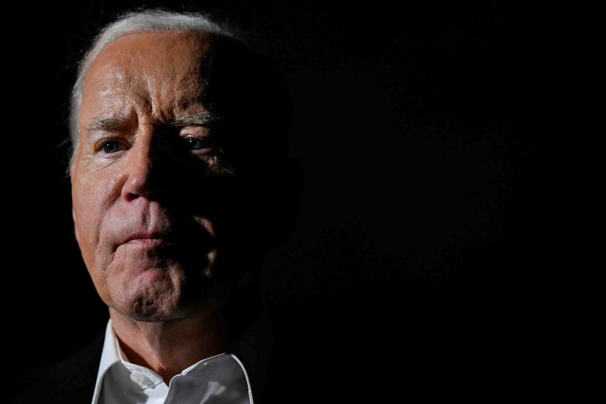 Le president americain joe biden