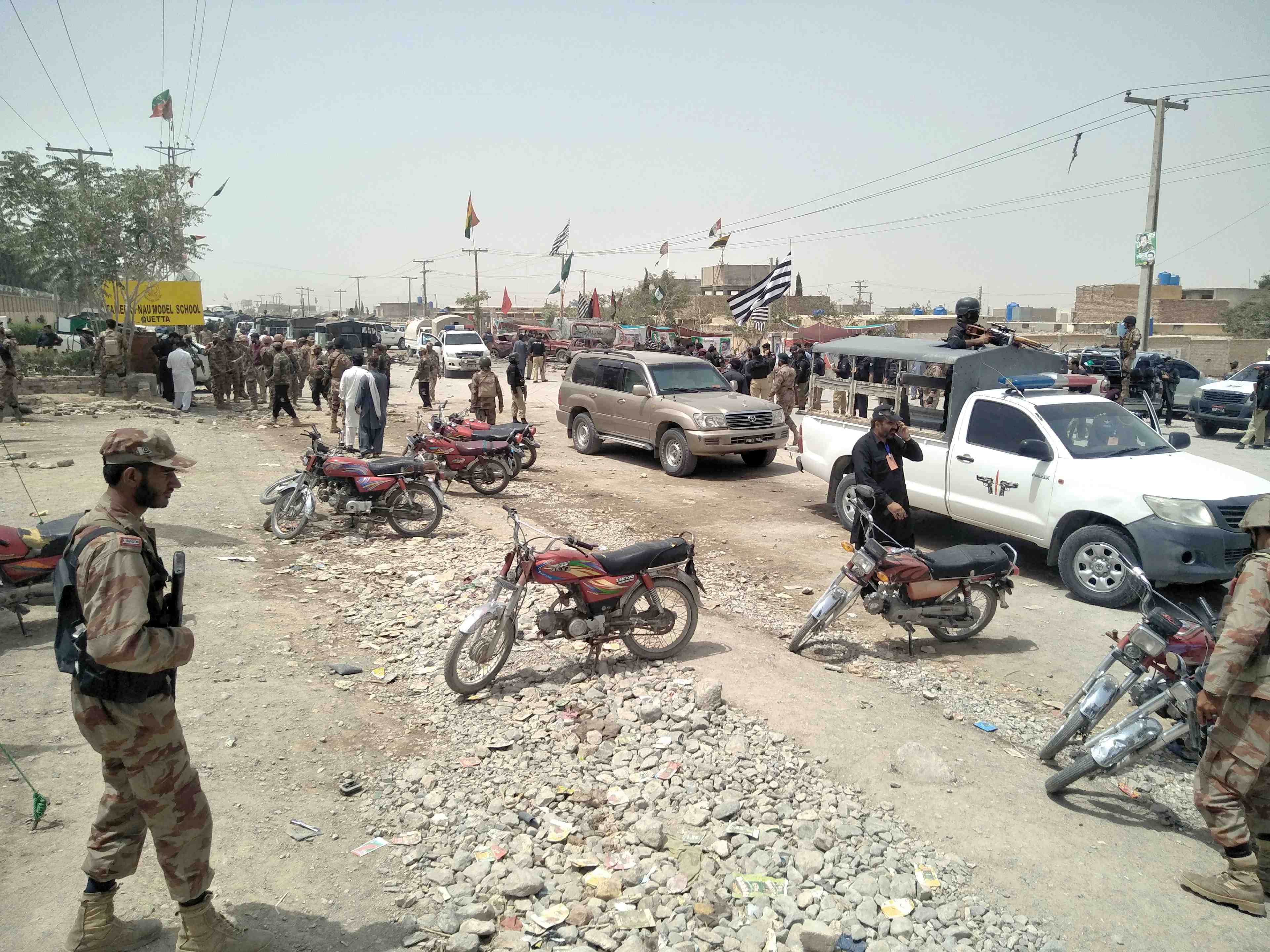 Une explosion le jour du scrutin au pakistan