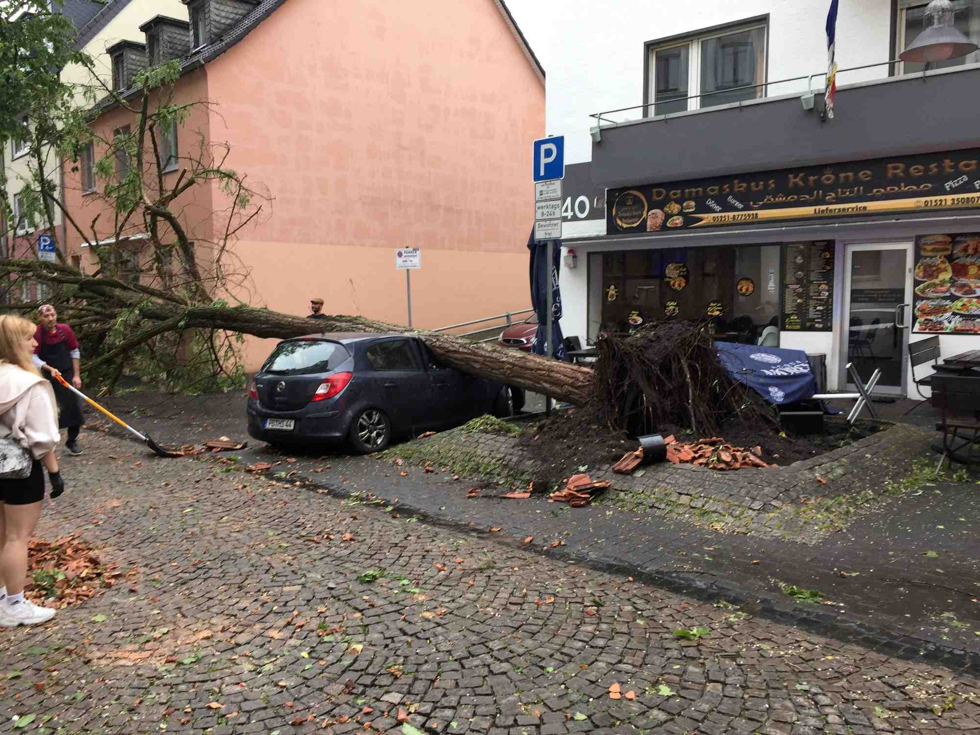 De violentes tempetes frappent l'allemagne, un mort et 40 blesses