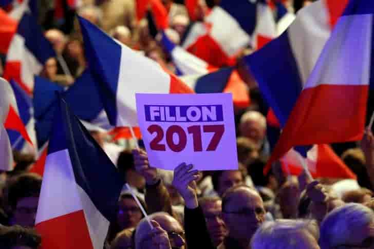 Fillon repete qu'il ne se soumettra pas