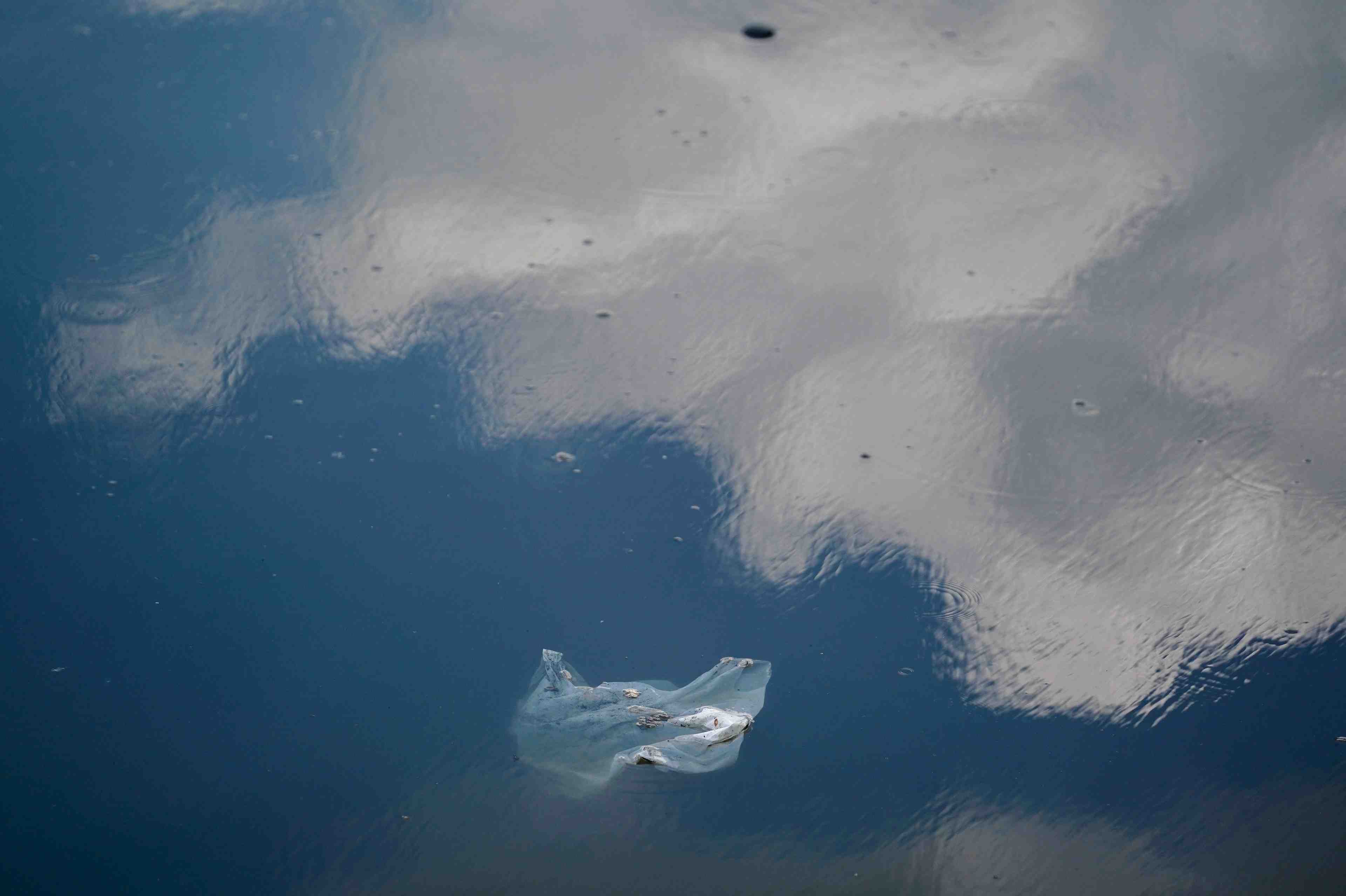 Lancement d'une etude sur la pollution plastique dans la garonne