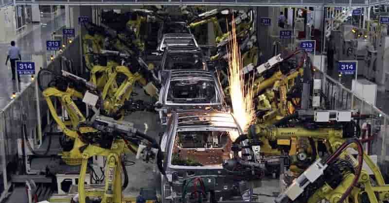 Les equipementiers auto se reorganisent pour rester competitifs