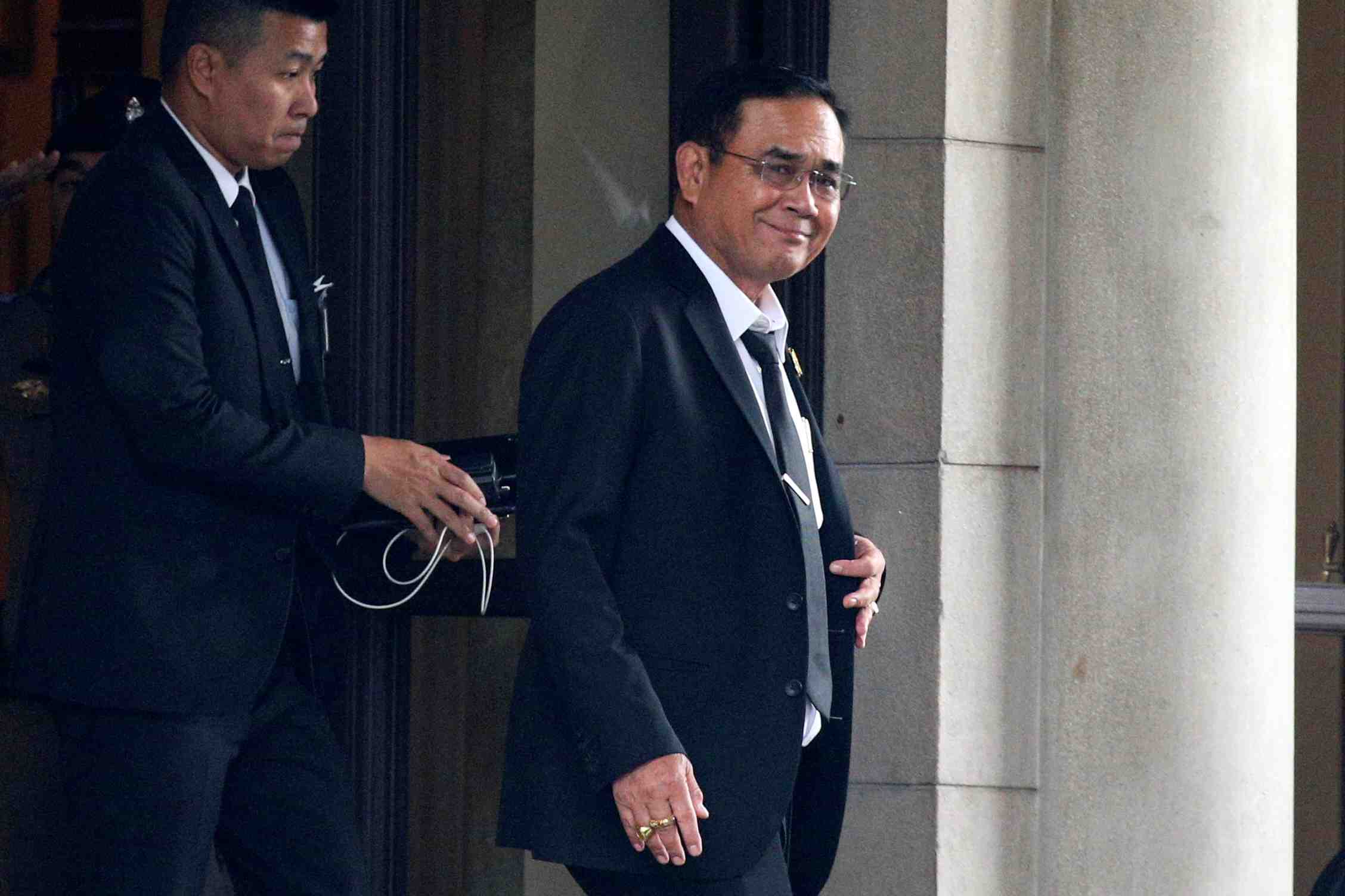 Thailande: le chef de la junte elu premier ministre
