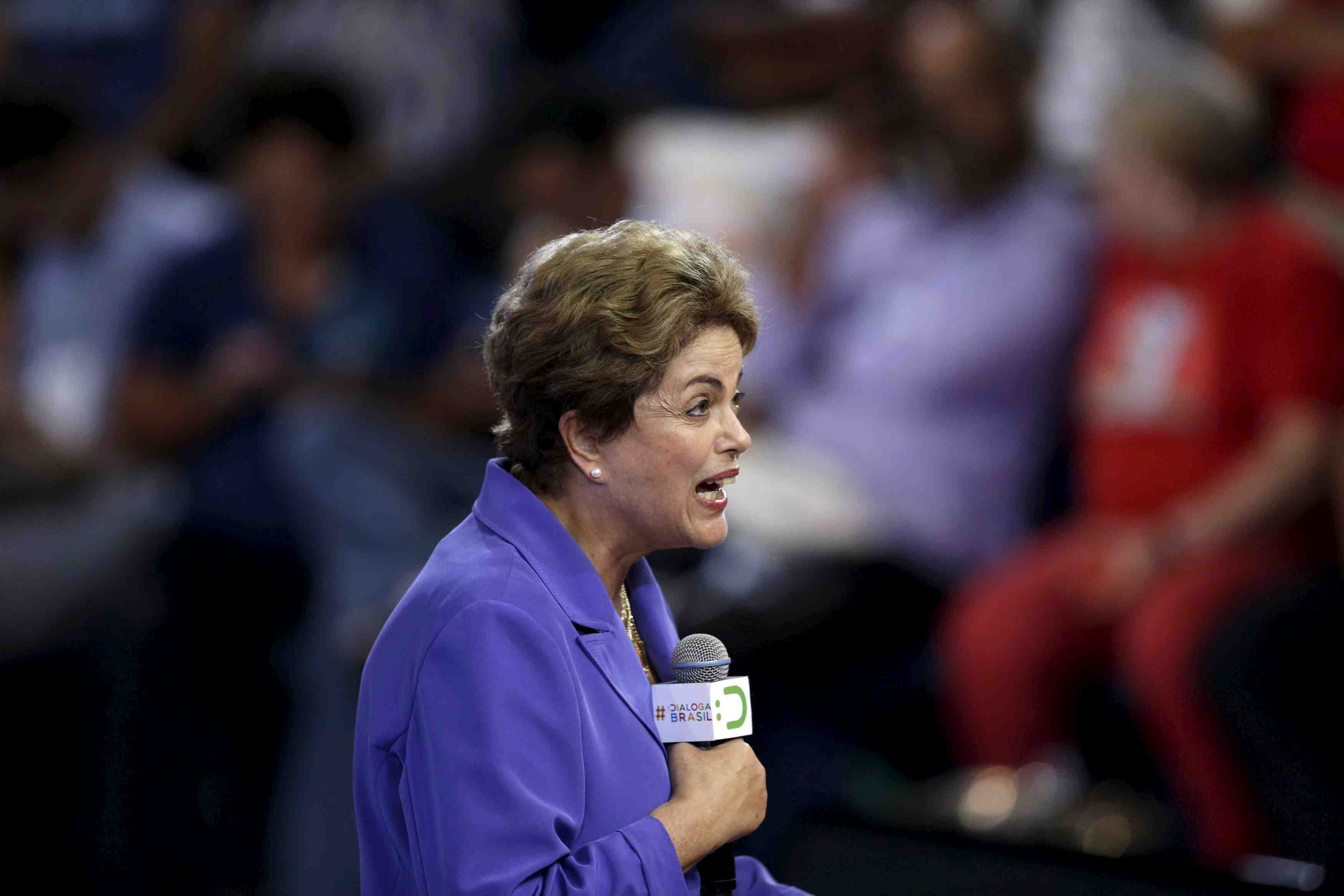 Dilma rousseff exclut de demissionner