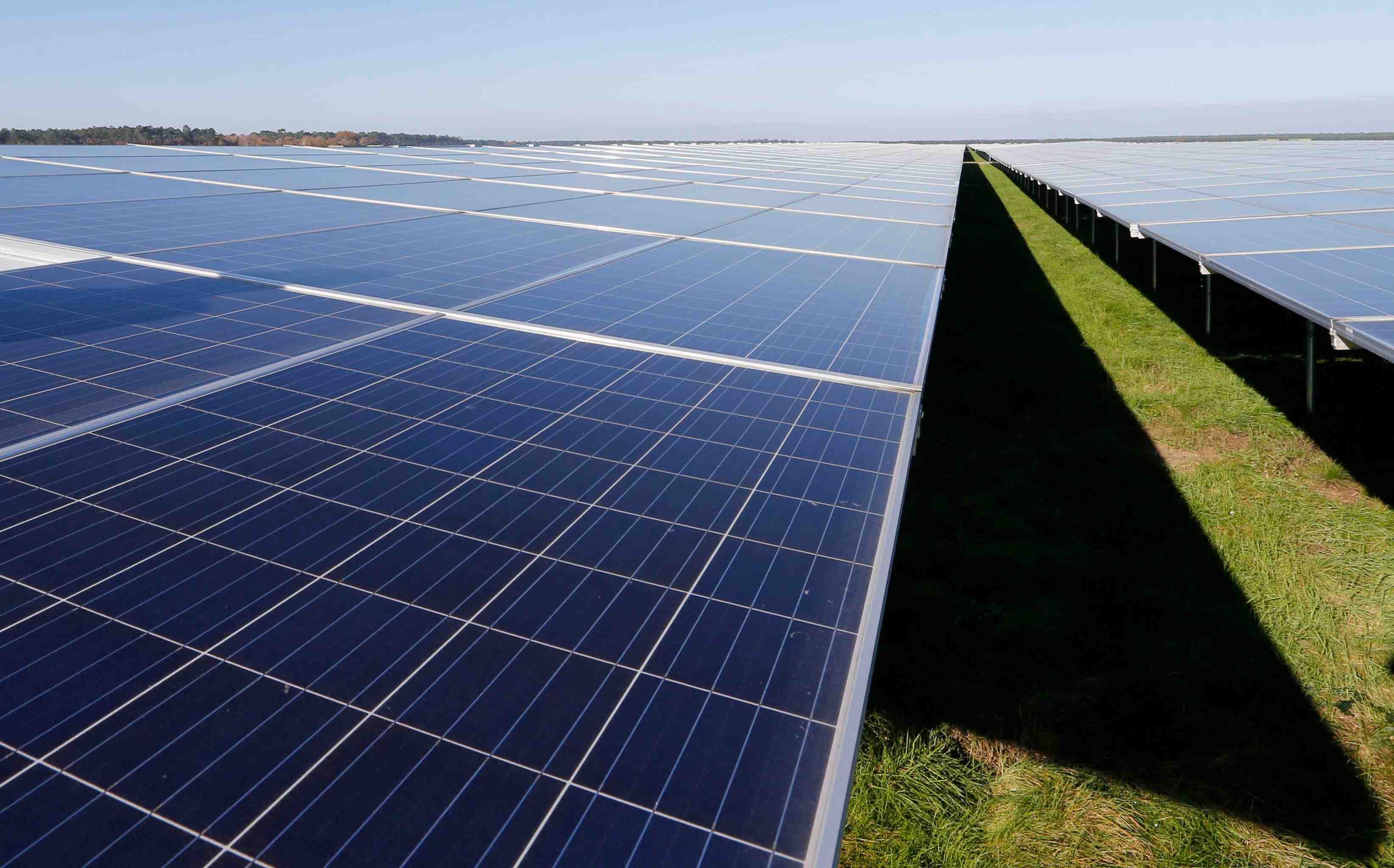 La plus grande centrale photovoltaique d'europe inauguree en france