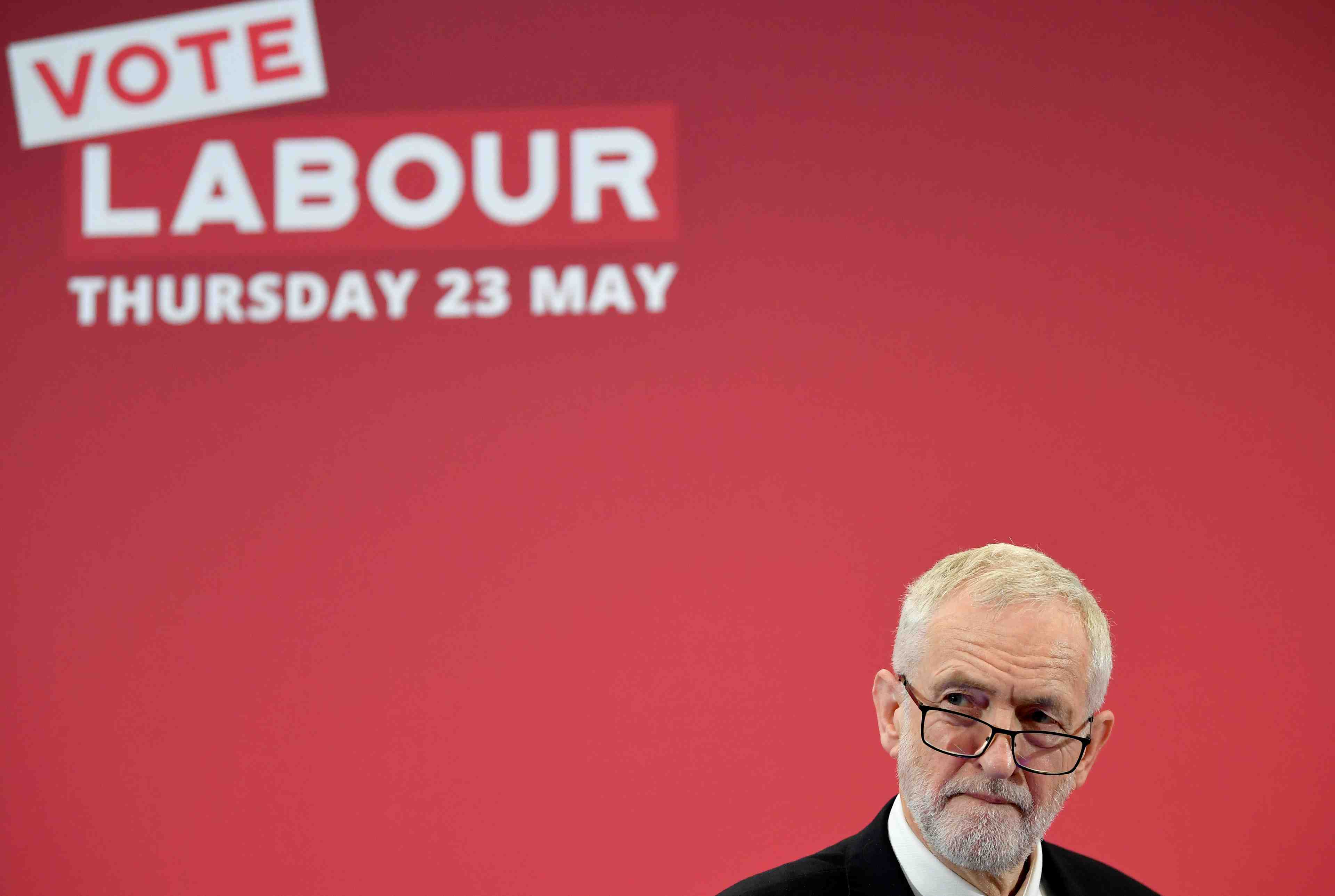 Brexit: corbyn affirme que les lignes rouges de may sont "toujours en place"