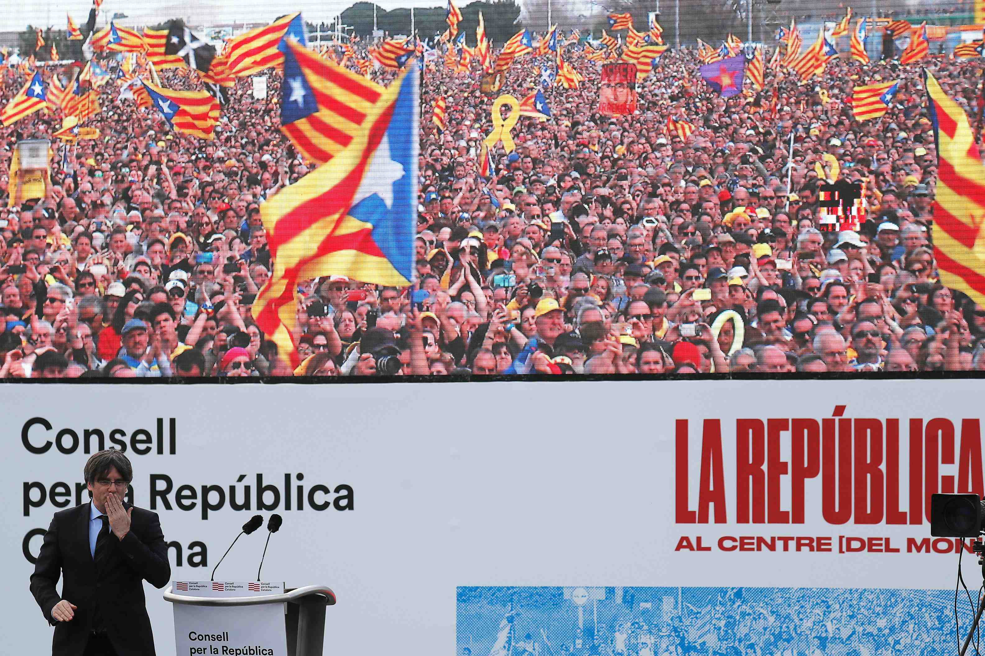 Grand rassemblement des independantistes catalans a perpignan