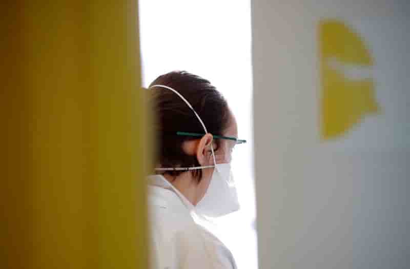 Coronavirus/france: le gouvernement teste des masques de protection alternatifs