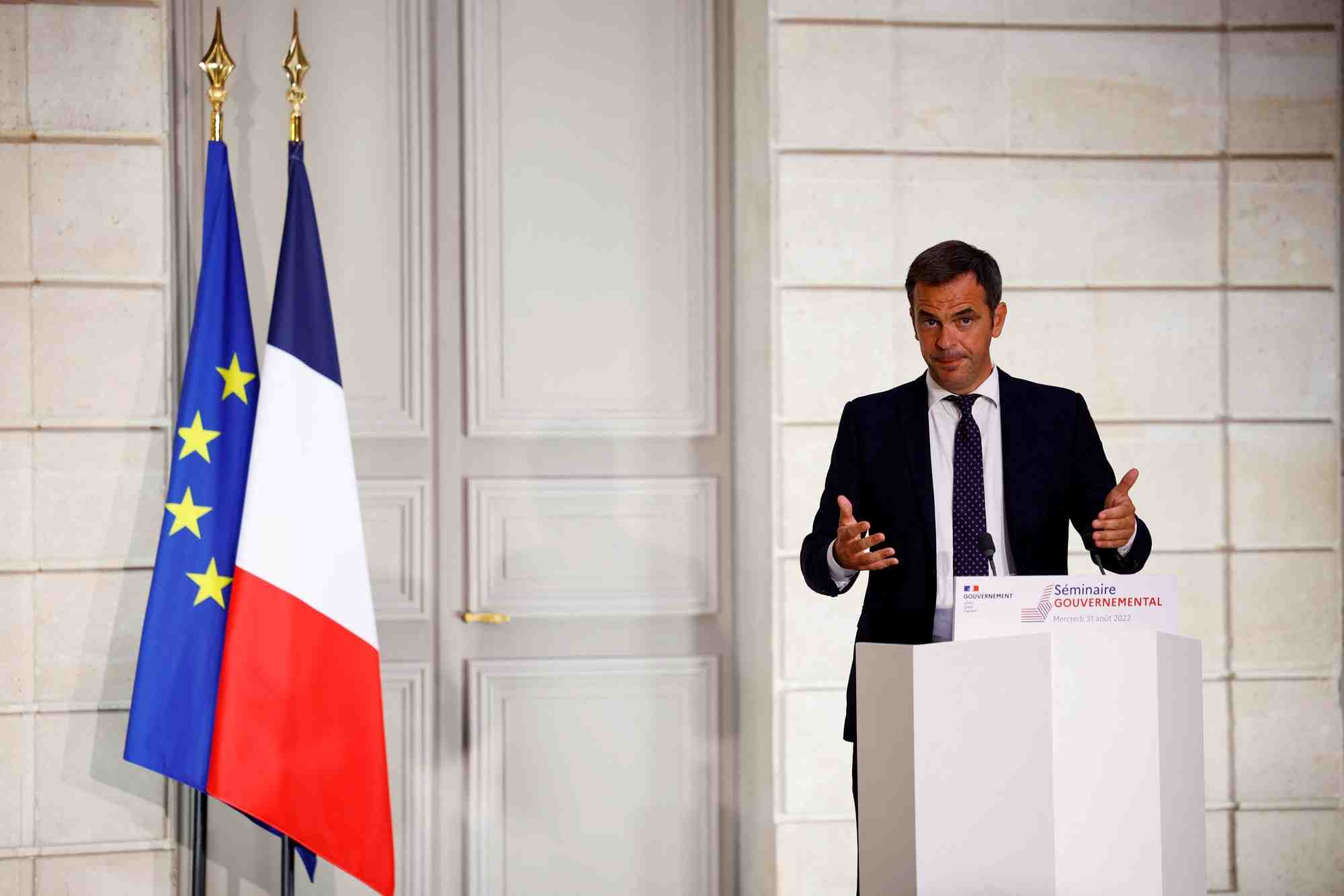 Le porte-parole du gouvernement francais olivier veran lors d'une conference de presse a l'elysee
