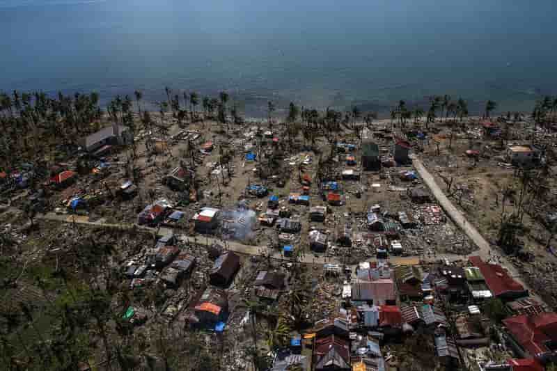 La reconstruction aux Philippines pourrait durer dix ans