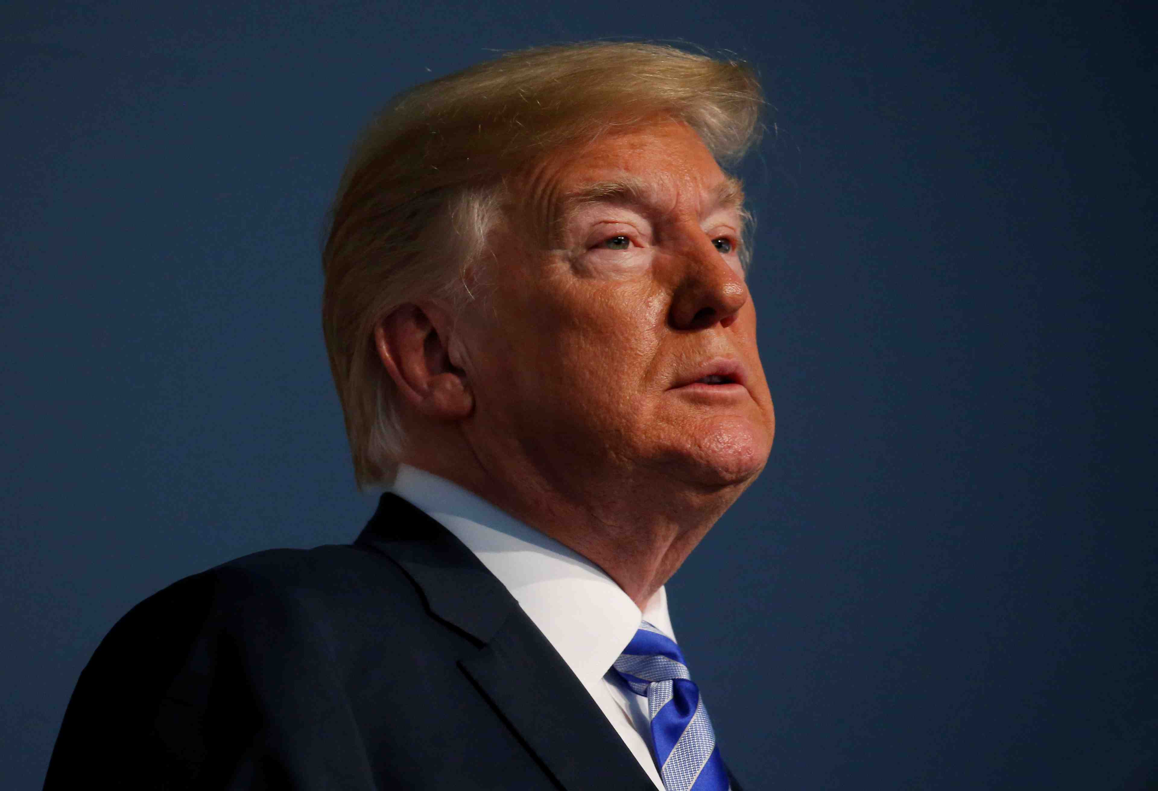 Trump a certainement le pouvoir de se gracier, dit son avocat