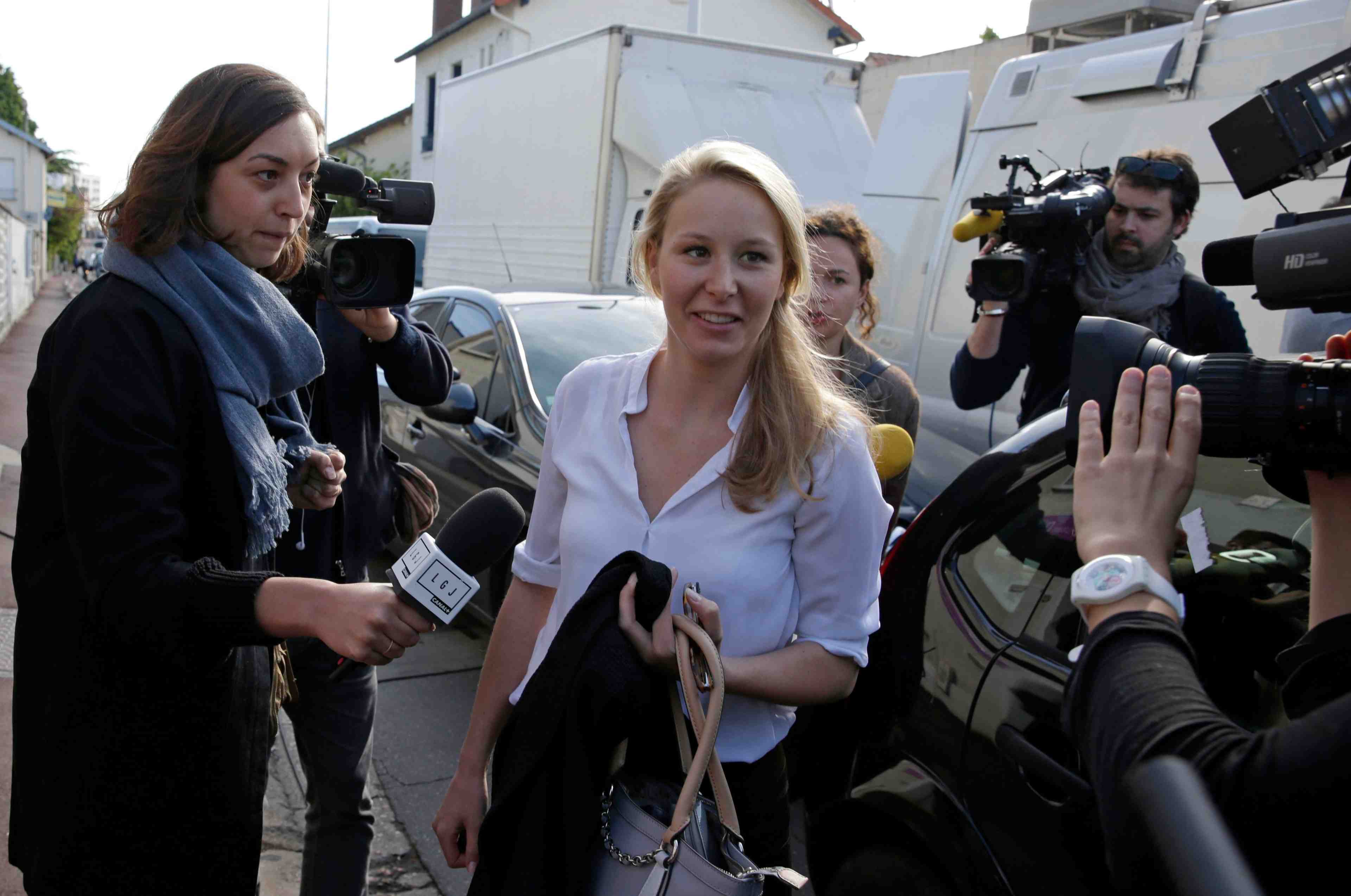 Marion marechal-le pen reflechit encore pour paca