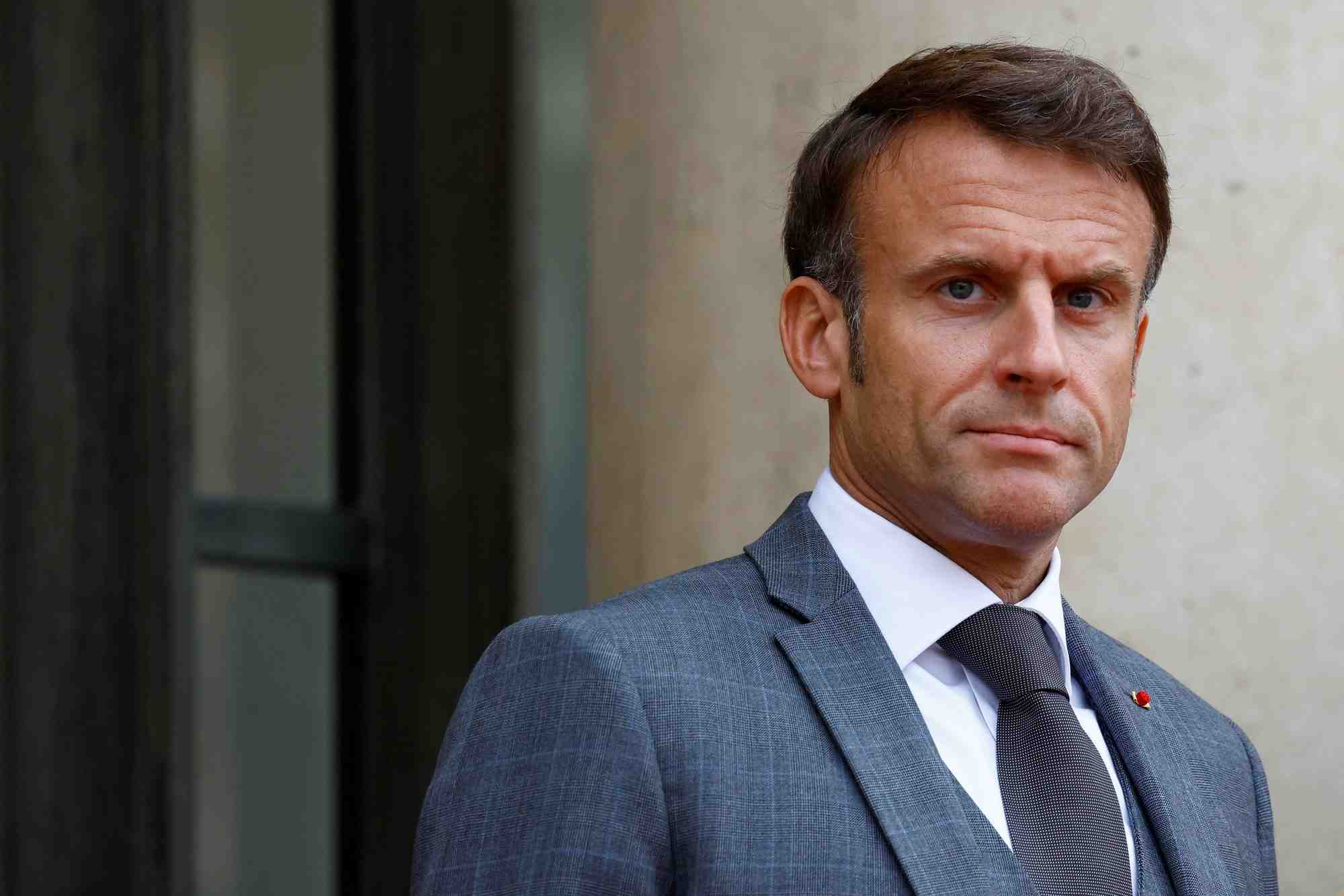 Le president francais emmanuel macron a l'elysee a paris, en france