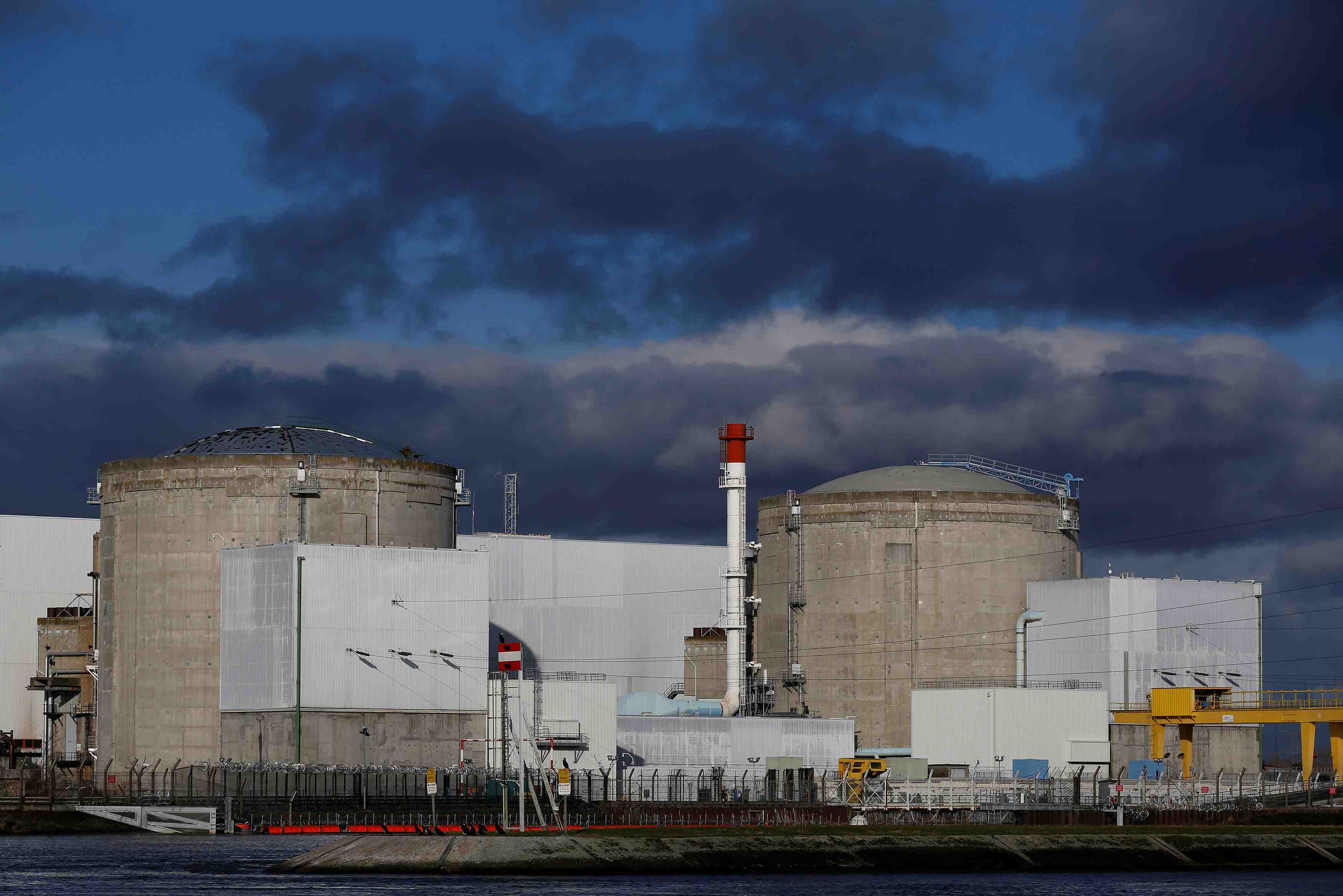Edf rappelle que la surete nucleaire est sa "priorite absolue"