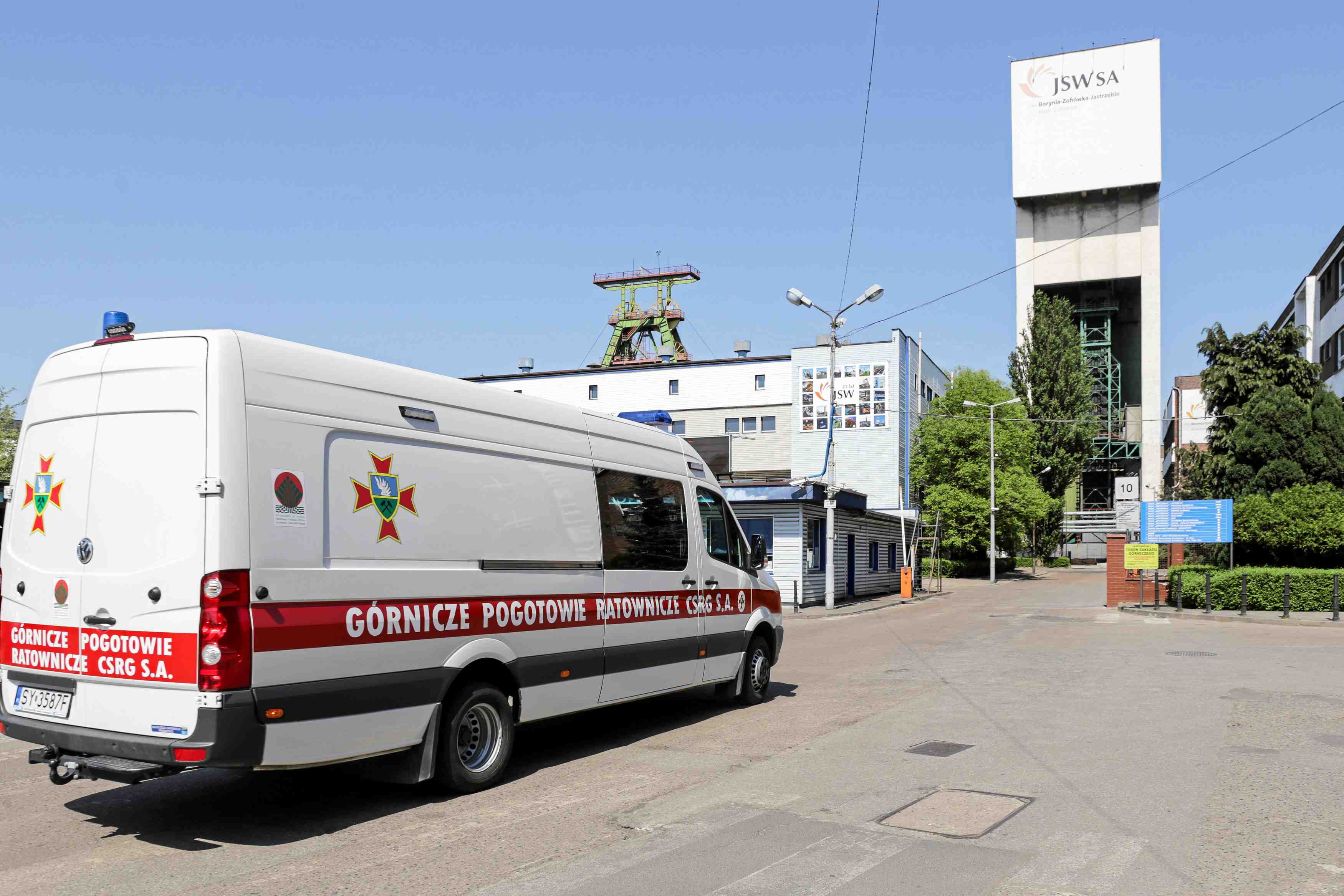 Un mineur mort, 3 autres disparus dans un seisme en pologne