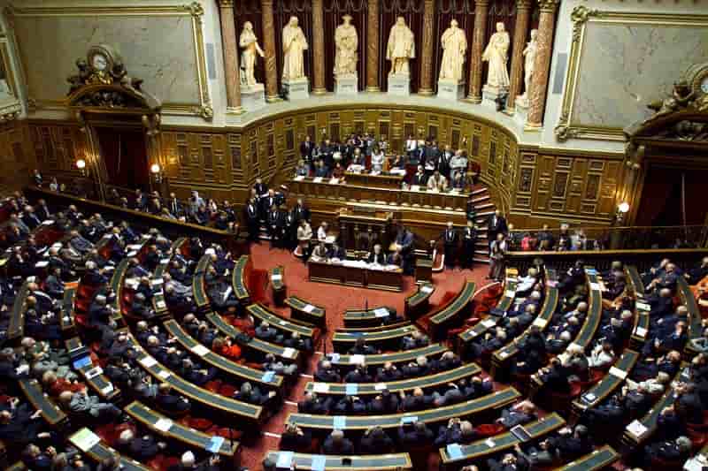 Desaccord assemblee-senat sur la loi macron
