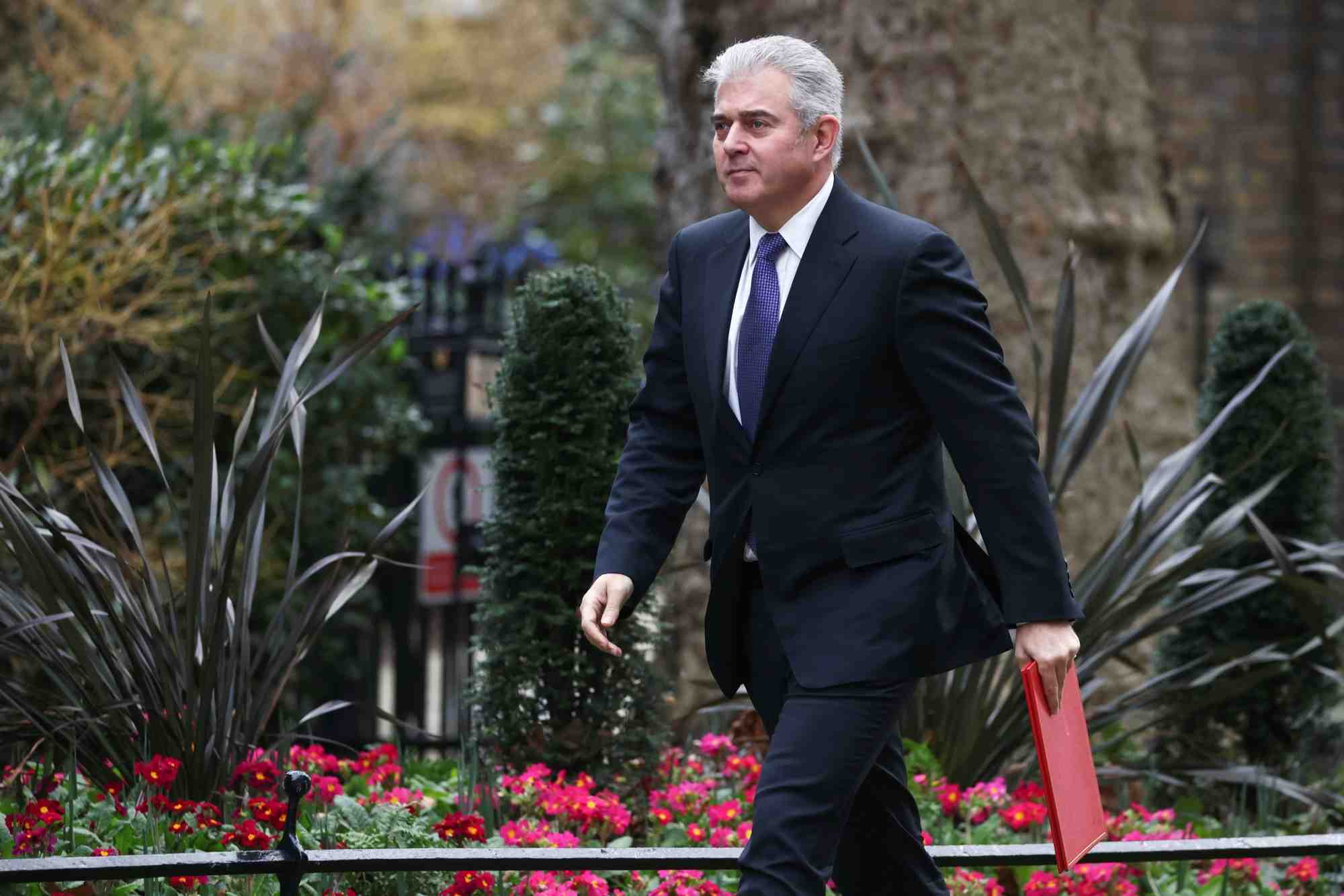 Le nouveau cadre commercial pour l'irlande du nord sera legal, dit londres