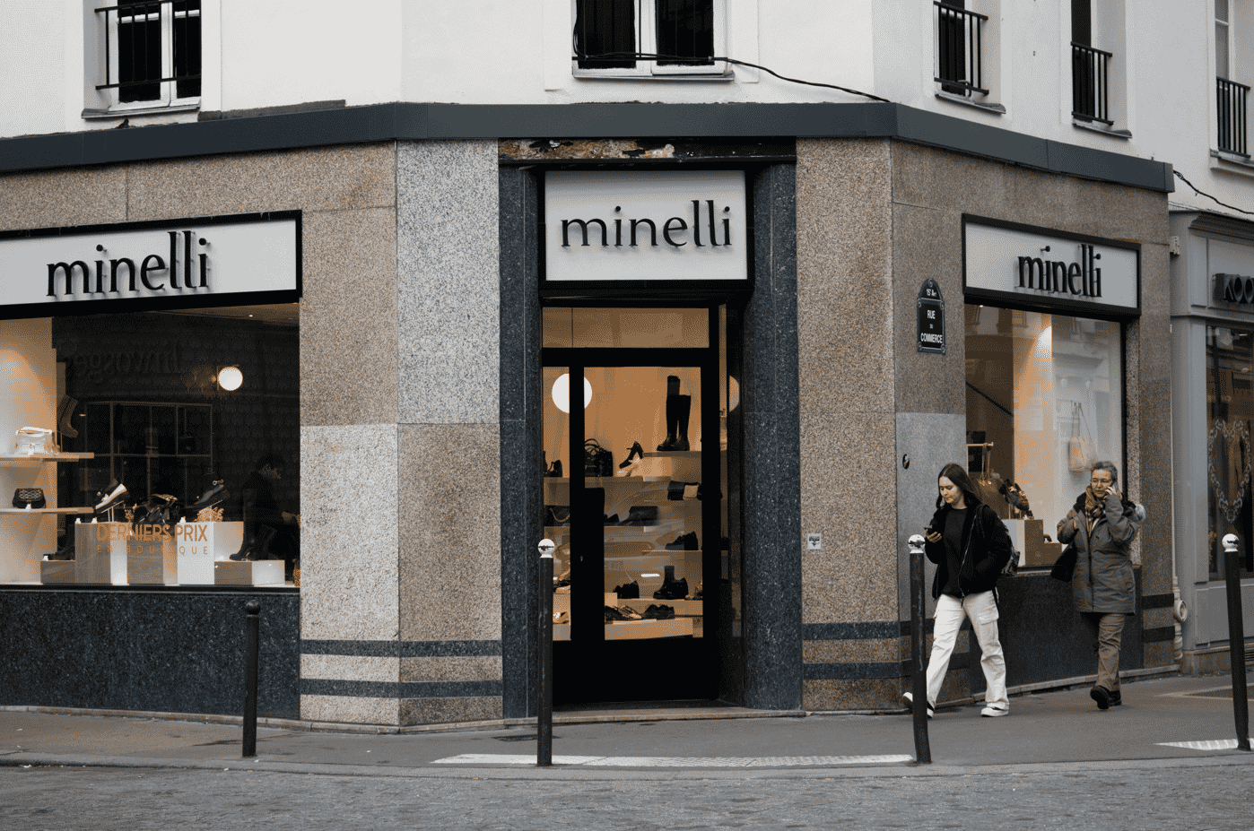 Minelli a été créé en 1973 et avait été début 2022 par les dirigeants de la marque marseillaise San Marina, elle-même liquidée.