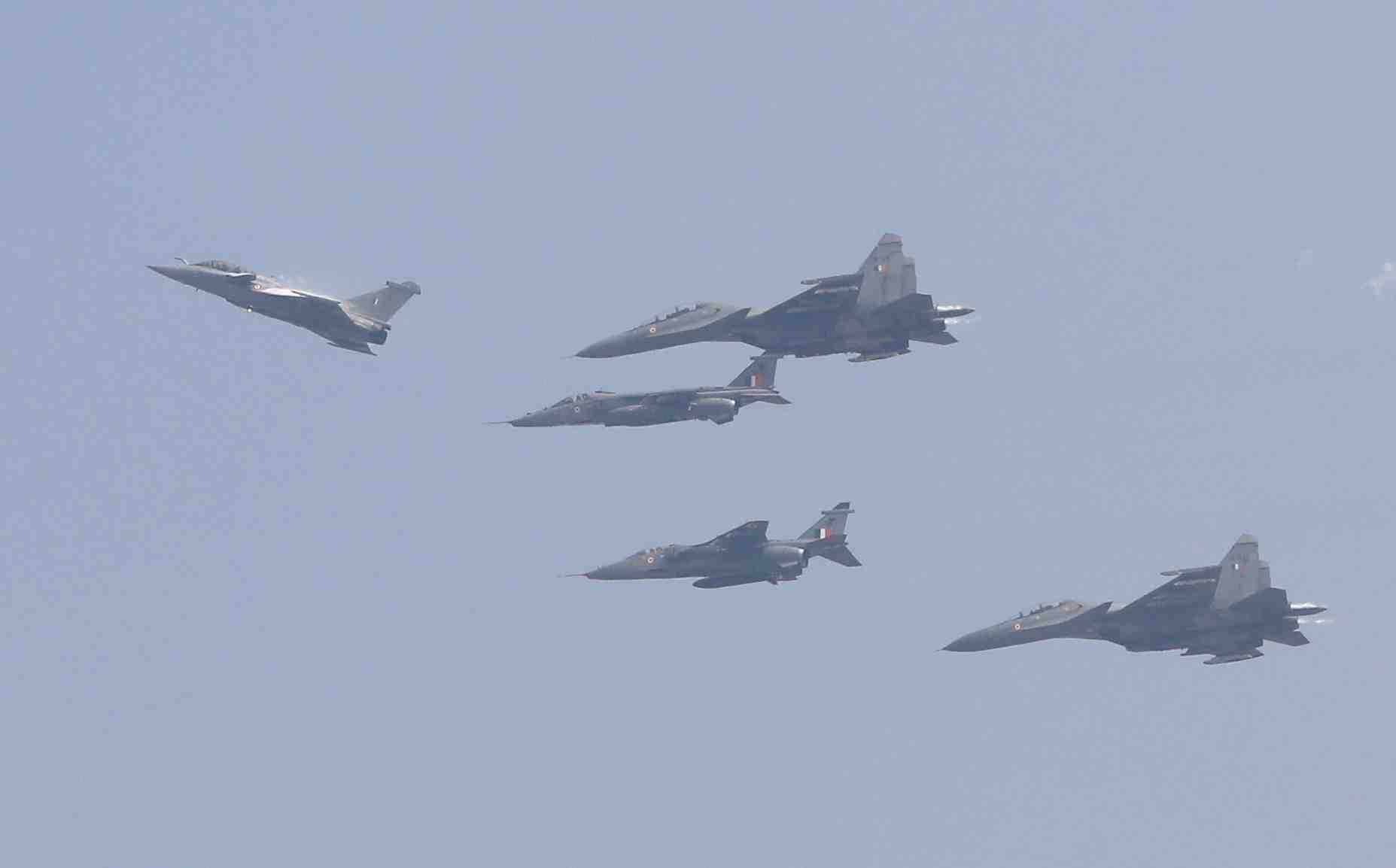 Dassault aviation confirme la vente a l'egypte de 30 rafale
